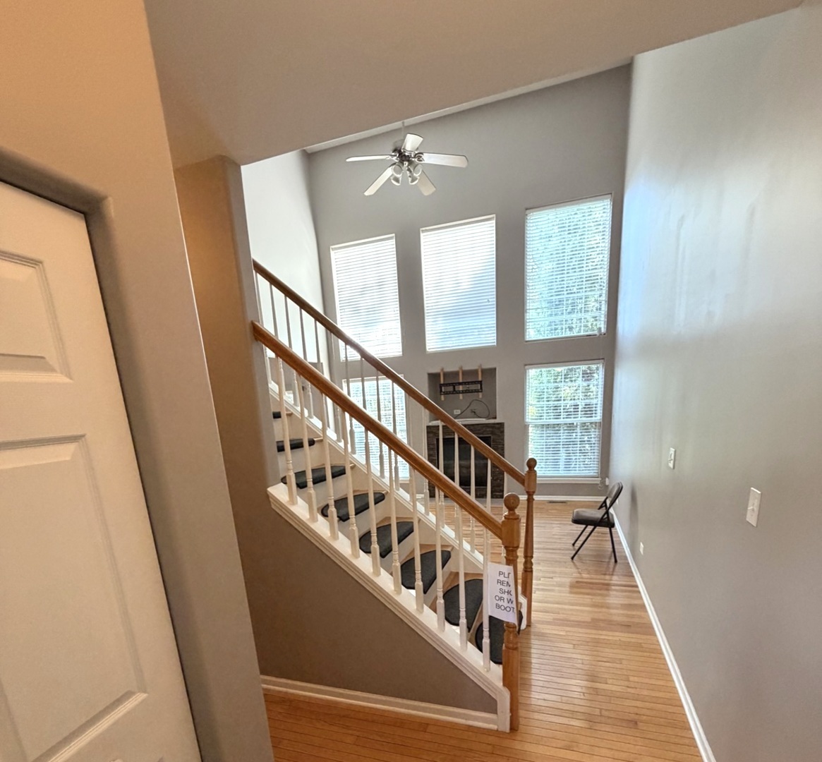 20 Lily Court, Bolingbrook, IL 60440