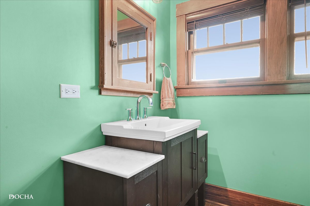 8725 Plattville Road, Newark, IL 60541