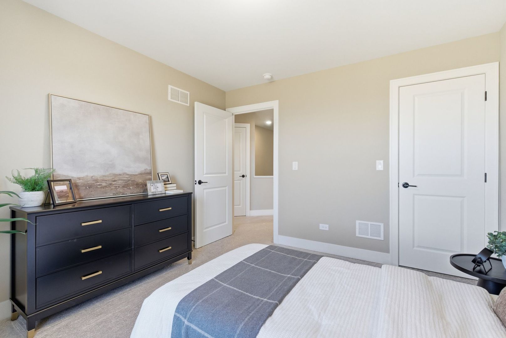 16541 Kayla Drive, Lemont, IL 60439