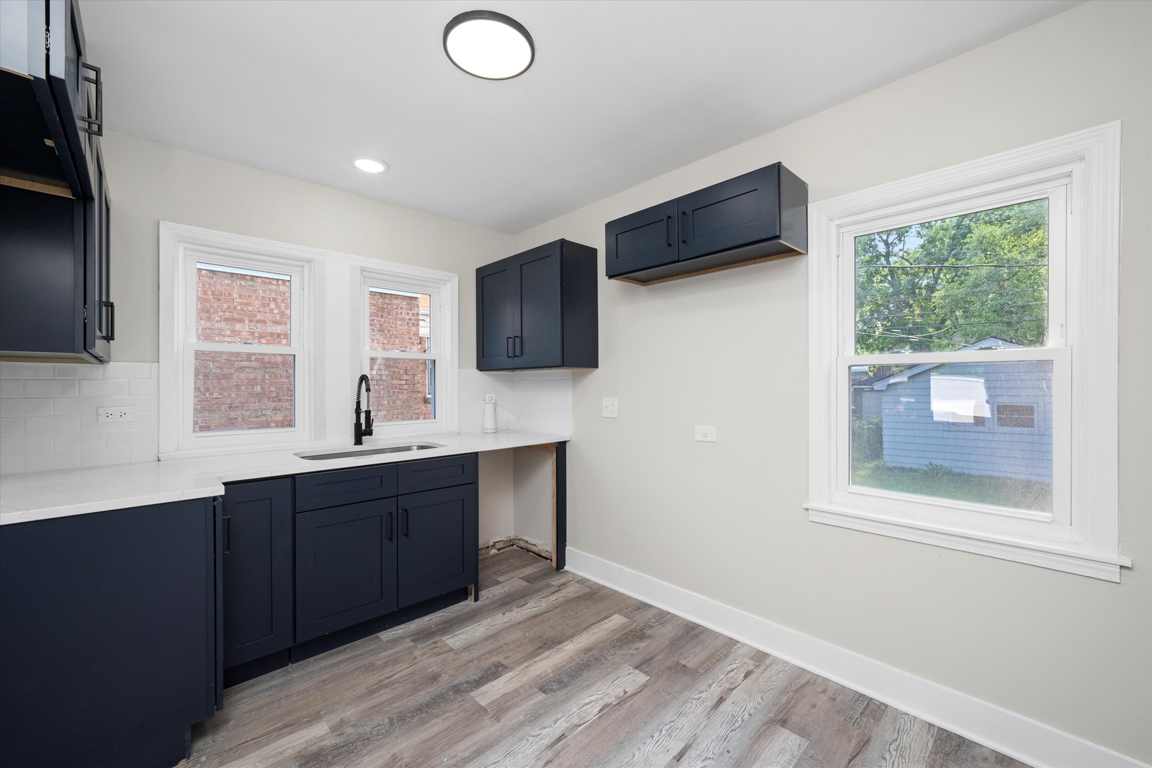 14107 S State Street, Riverdale, IL 60827