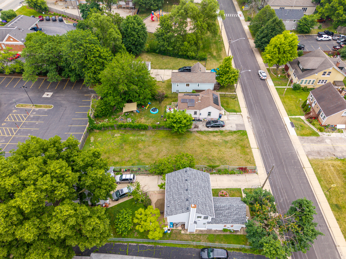 428 Fremont Street, Elgin, IL 60120