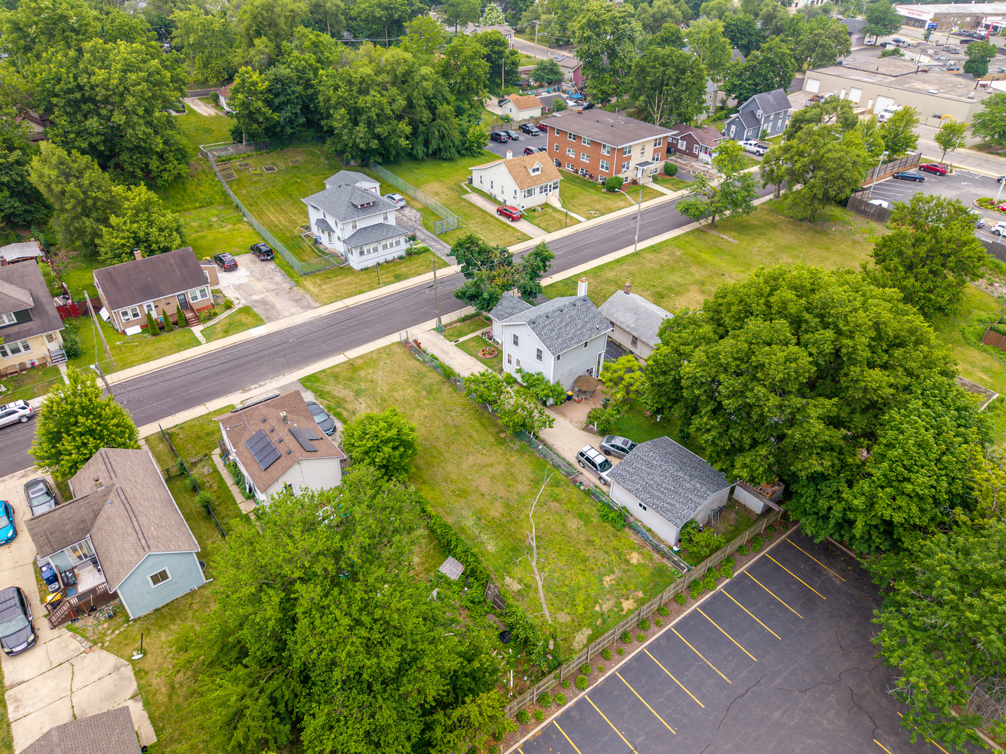 428 Fremont Street, Elgin, IL 60120