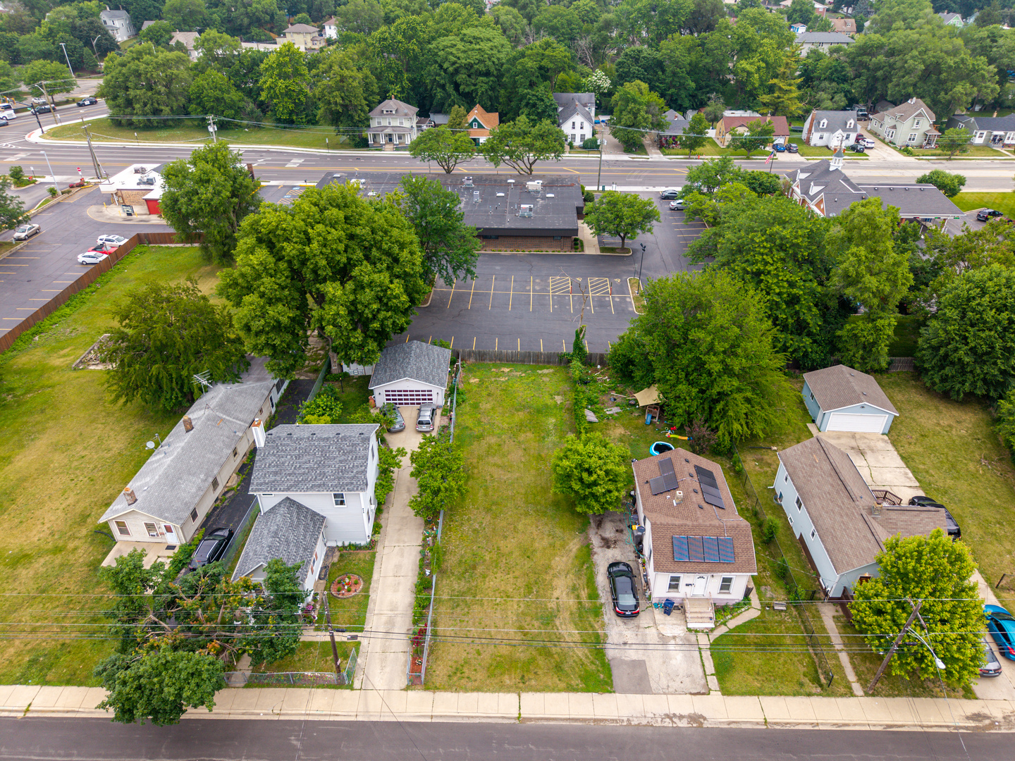 428 Fremont Street, Elgin, IL 60120