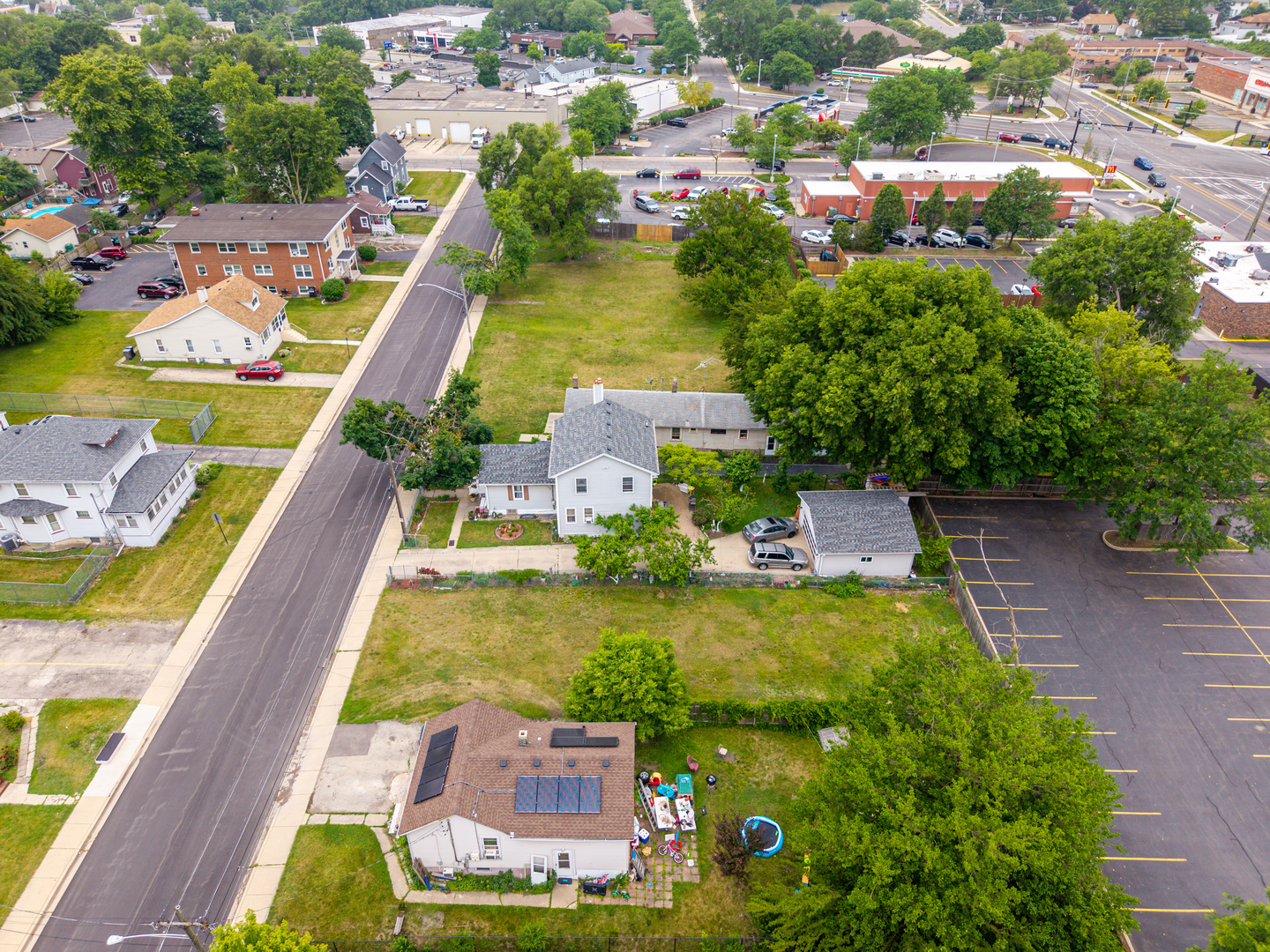 428 Fremont Street, Elgin, IL 60120