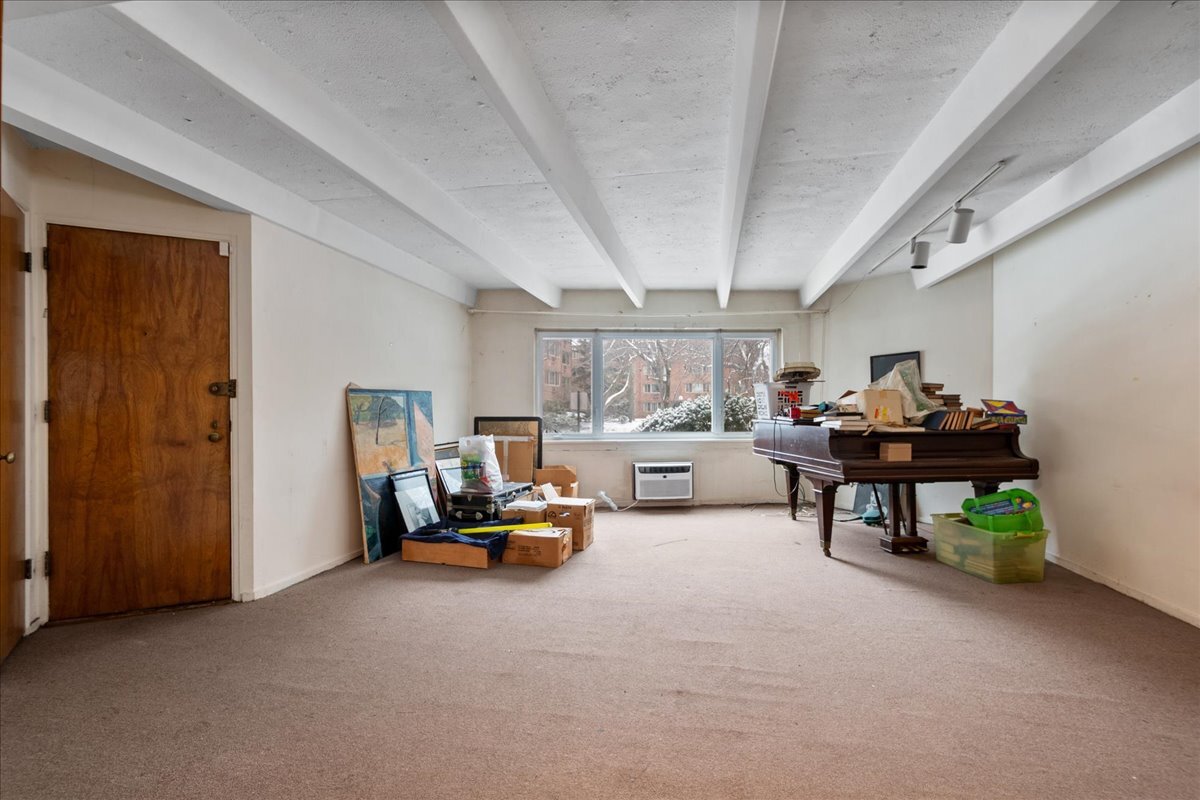 1921 W HOOD Avenue #GA, Chicago, IL 60660