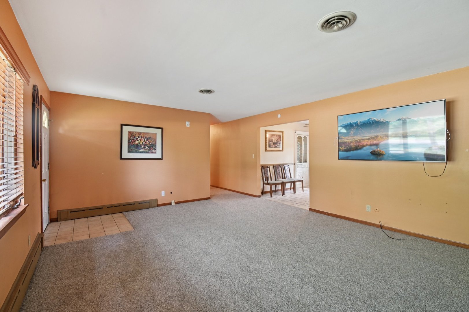38683 N Lewis Avenue, Beach Park, IL 60099