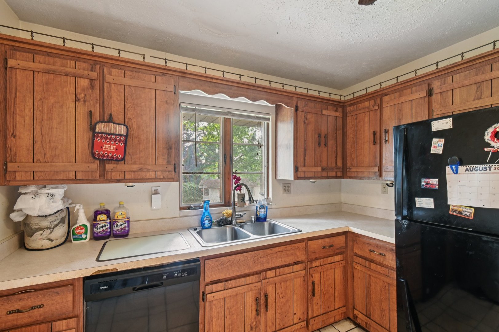 38683 N Lewis Avenue, Beach Park, IL 60099