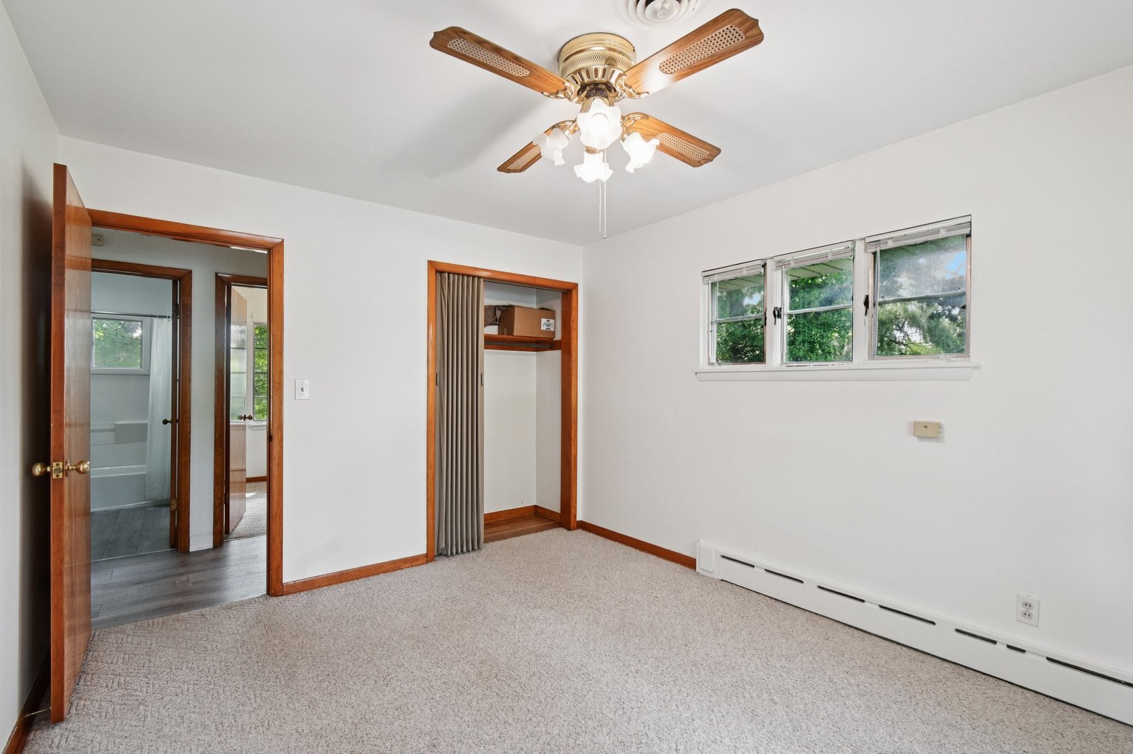 38683 N Lewis Avenue, Beach Park, IL 60099
