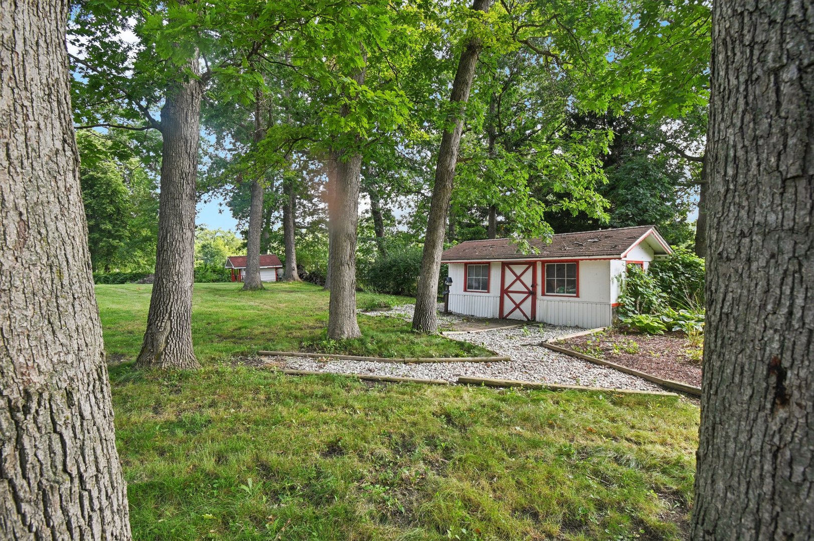38683 N Lewis Avenue, Beach Park, IL 60099
