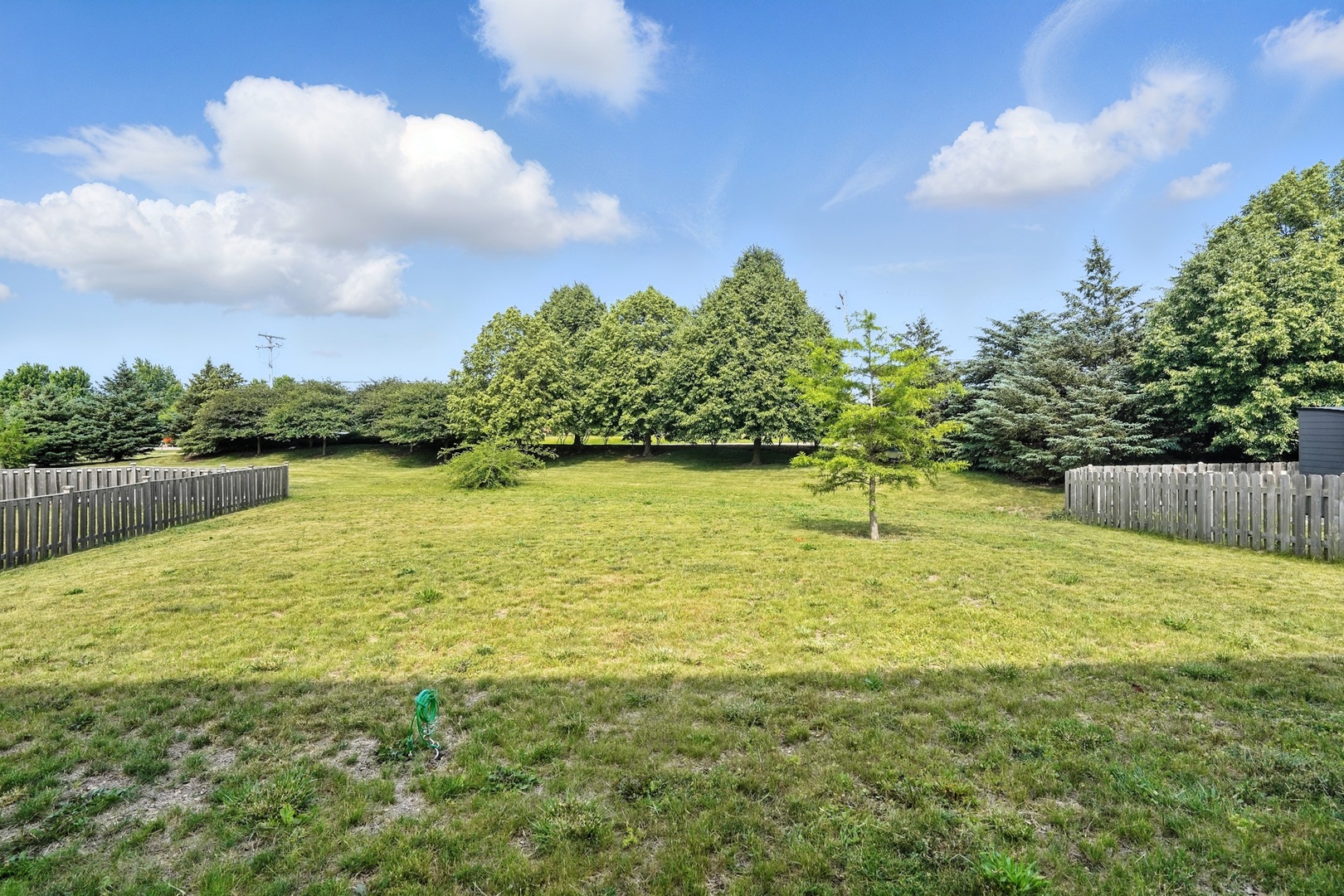 2632 Pecos Circle, Montgomery, IL 60538