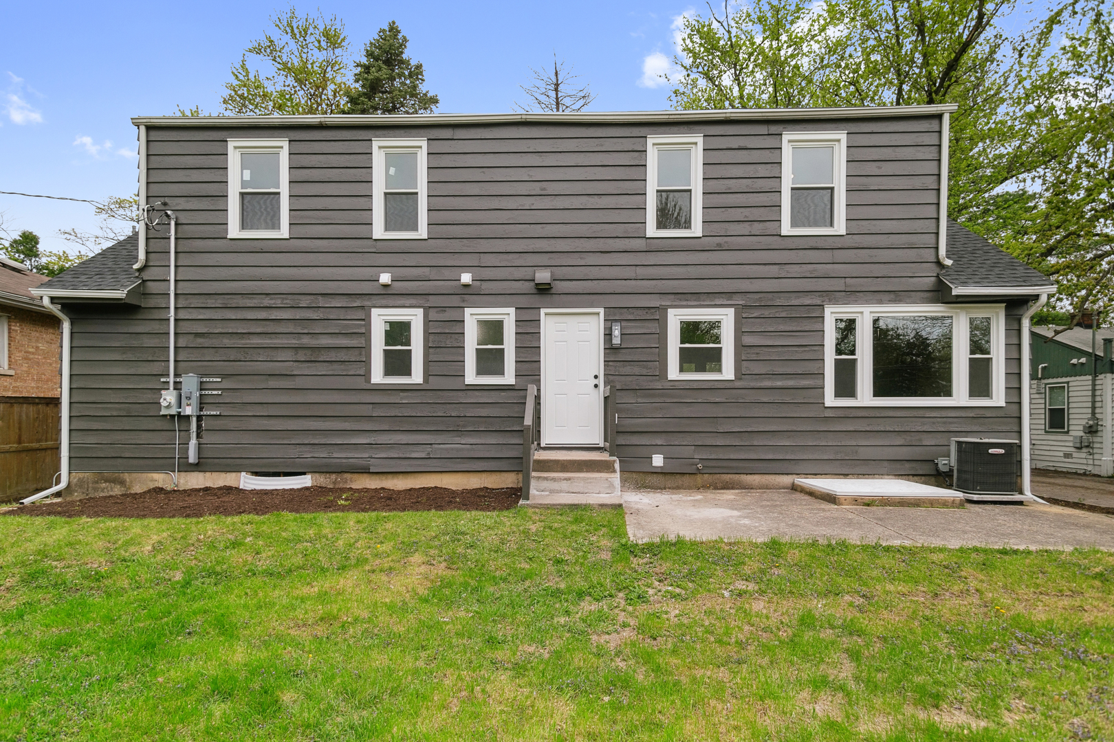 4737 Belmont Road, Downers Grove, IL 60515