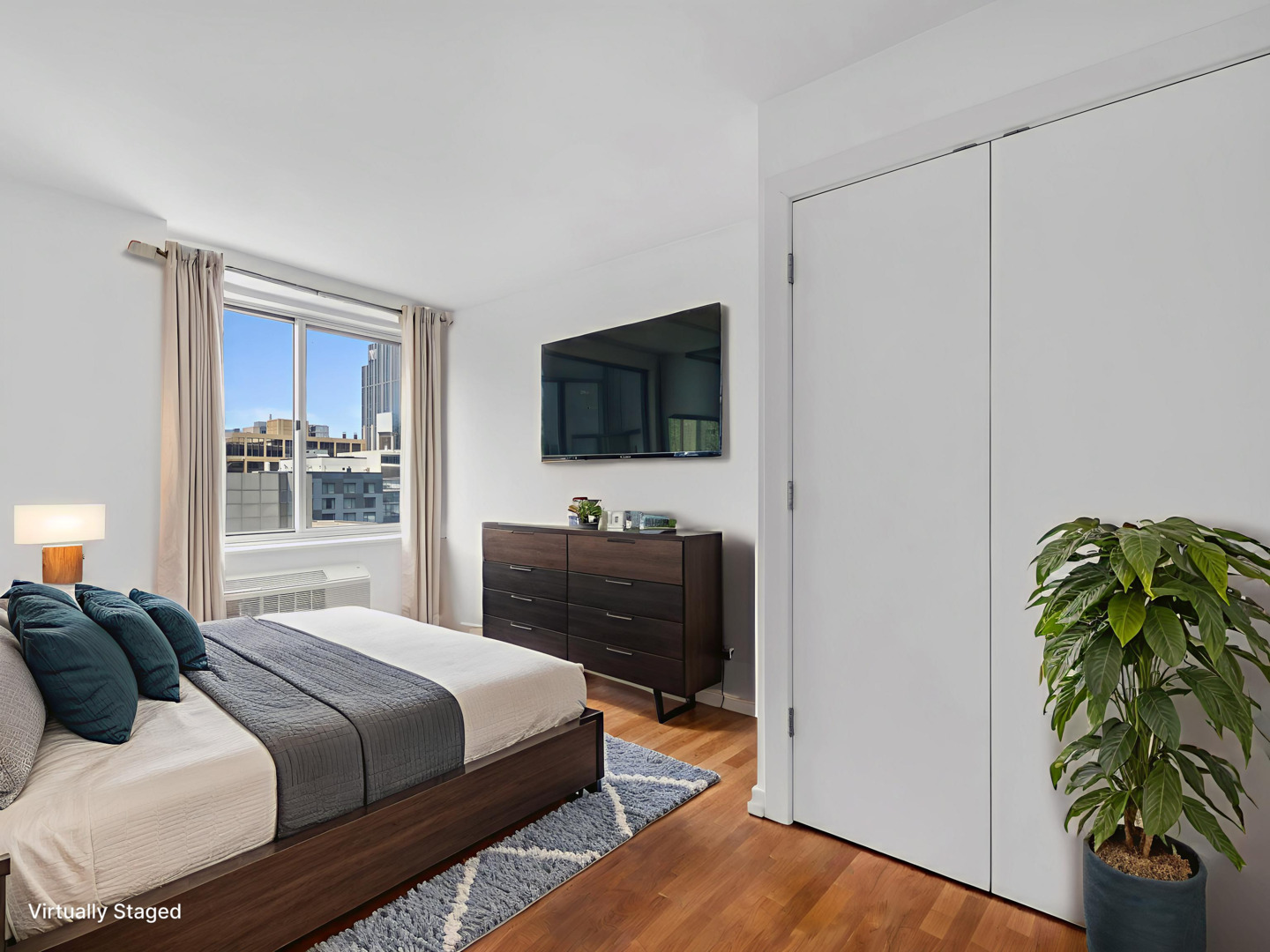 211 E Ohio Street #2707, Chicago, IL 60611