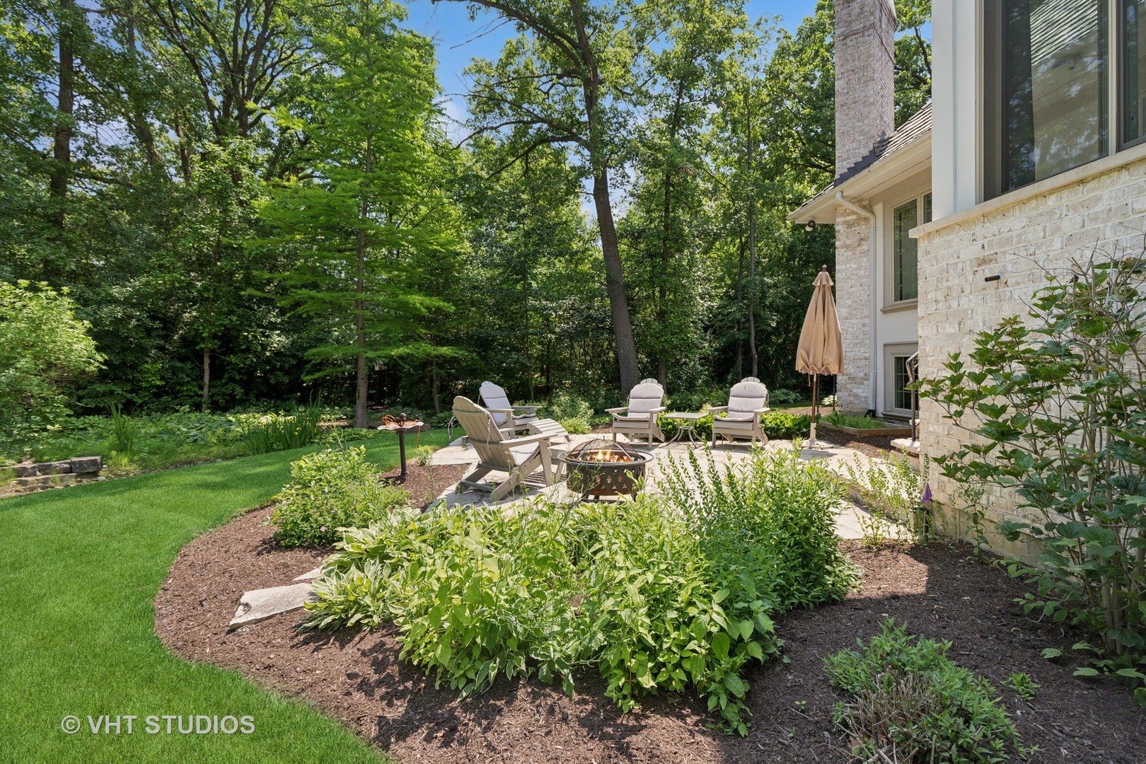 1310 Gavin Court, Lake Forest, IL 60045