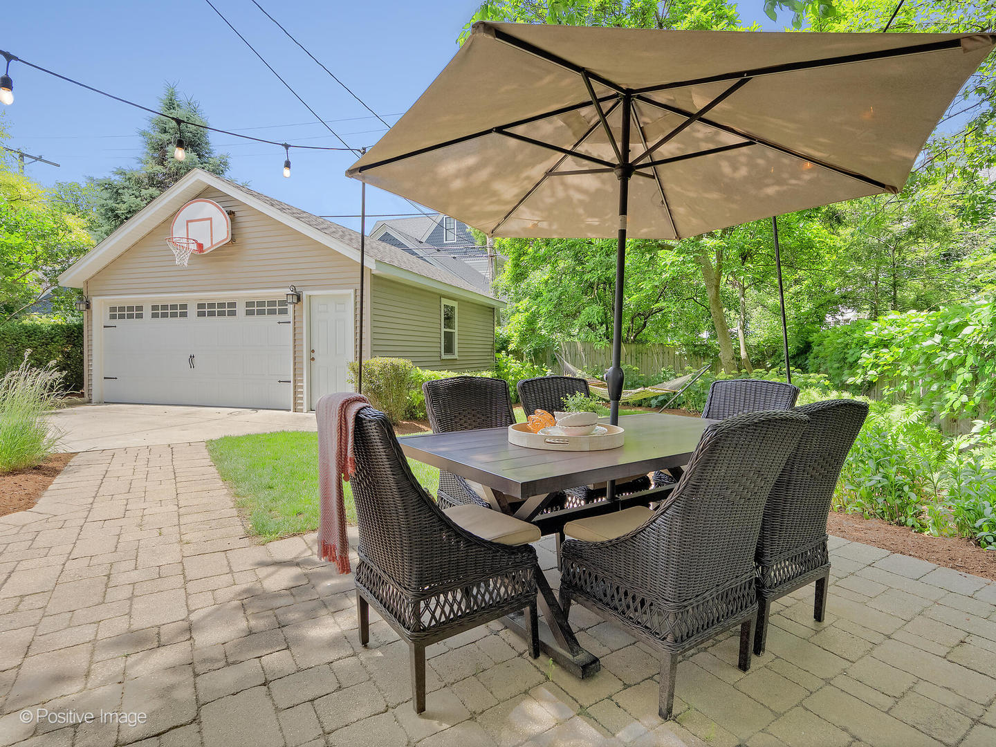 132 S Spring Avenue, La Grange, IL 60525