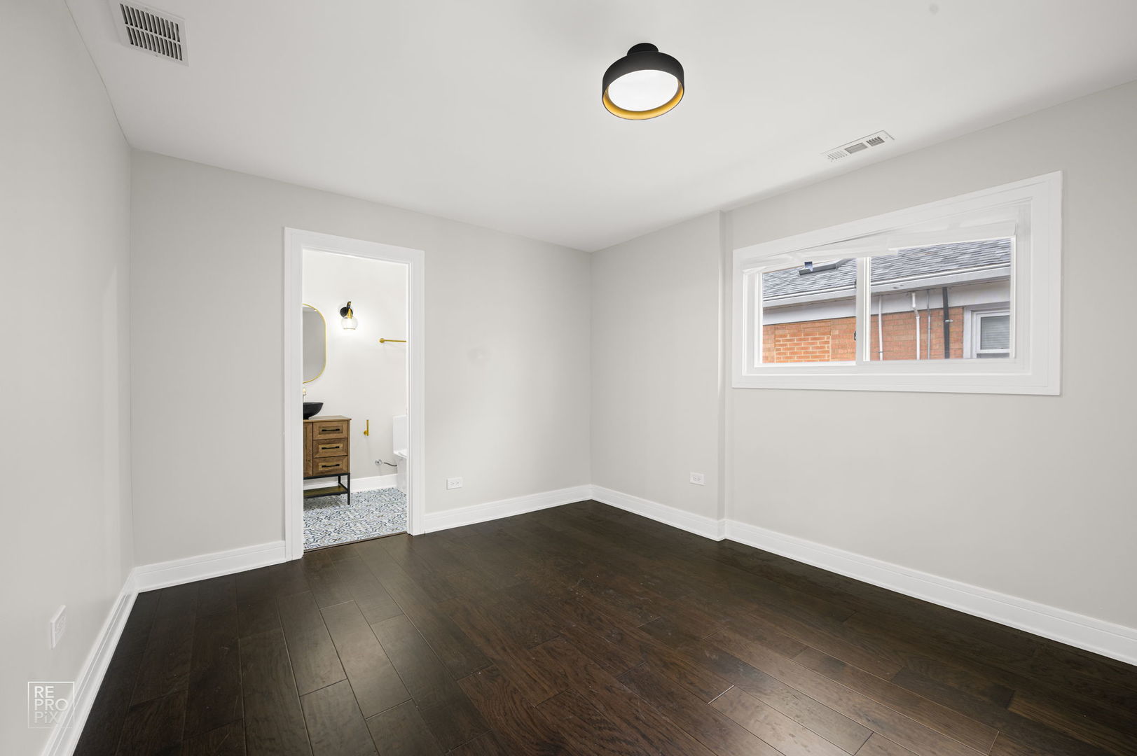11551 S Sacramento Drive, Merrionette Park, IL 60803