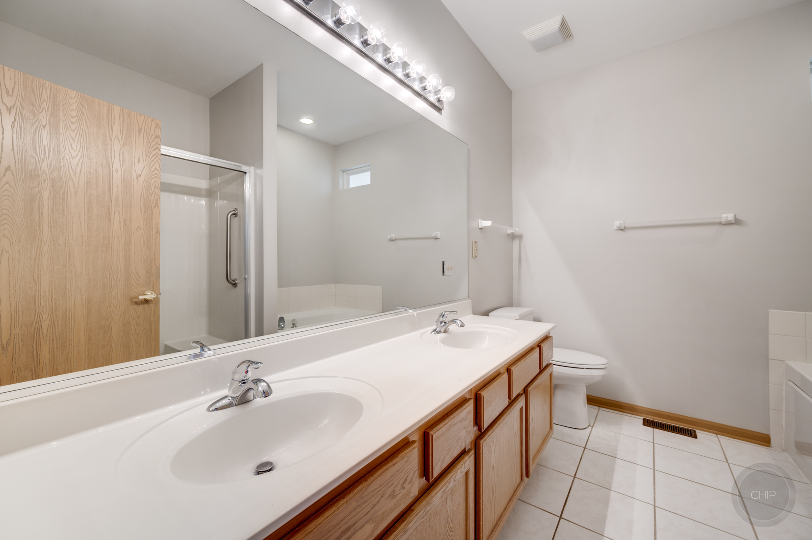 1478 W Flint Lane, Romeoville, IL 60446