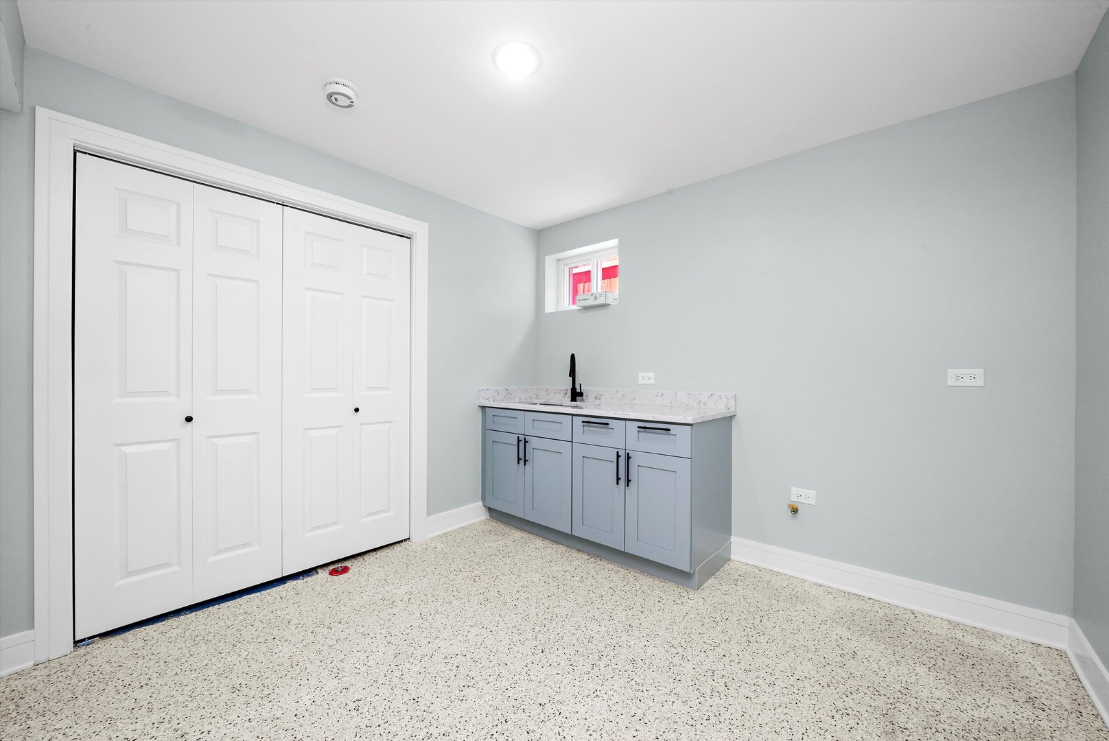 6505 S Wood Street, Chicago, IL 60636