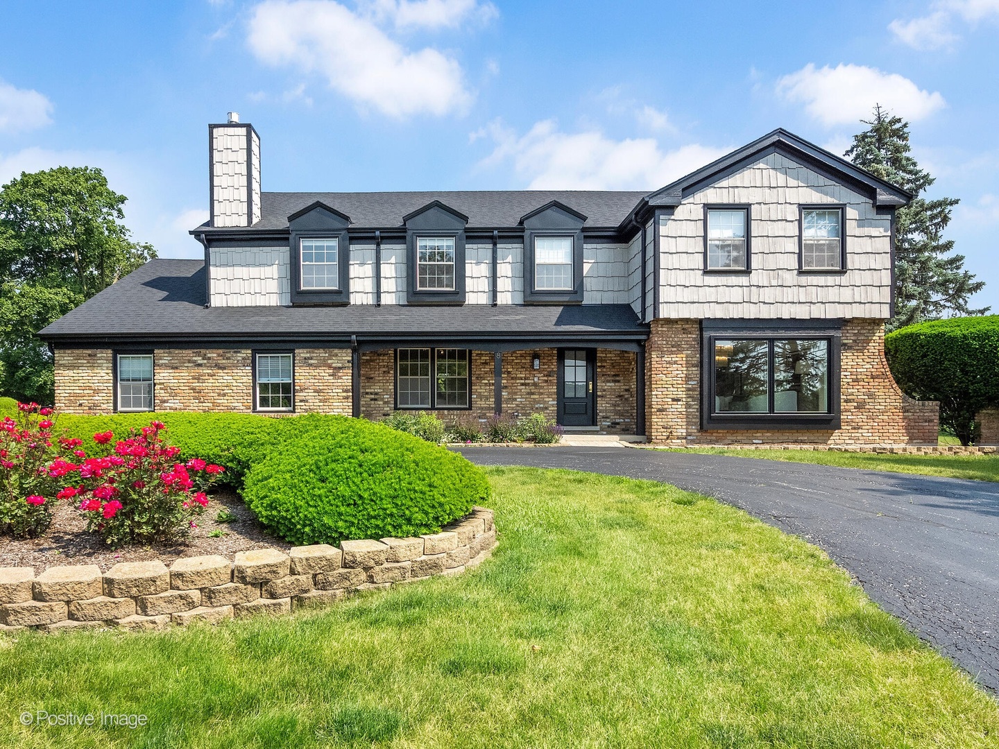 8 Wyndham Court, Oak Brook, IL 60523