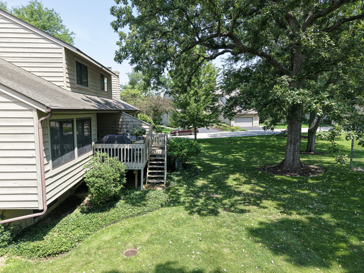 1541 Kirkwood Drive, Geneva, IL 60134