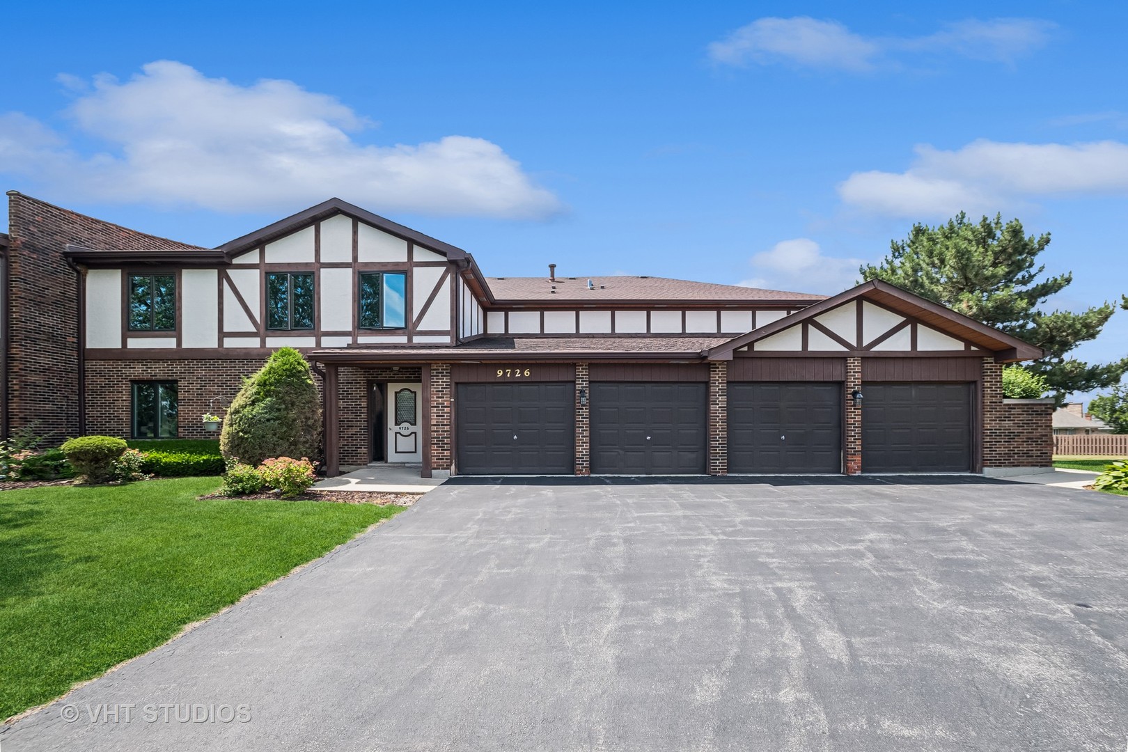 9726 Mill Court #B2, Palos Park, IL 60464