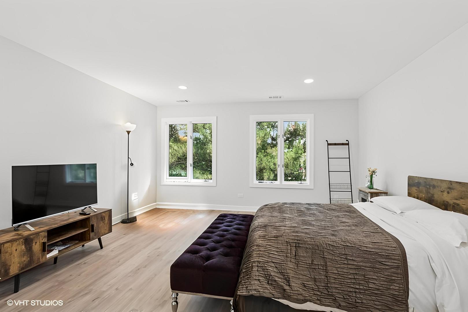 9726 Mill Court #B2, Palos Park, IL 60464