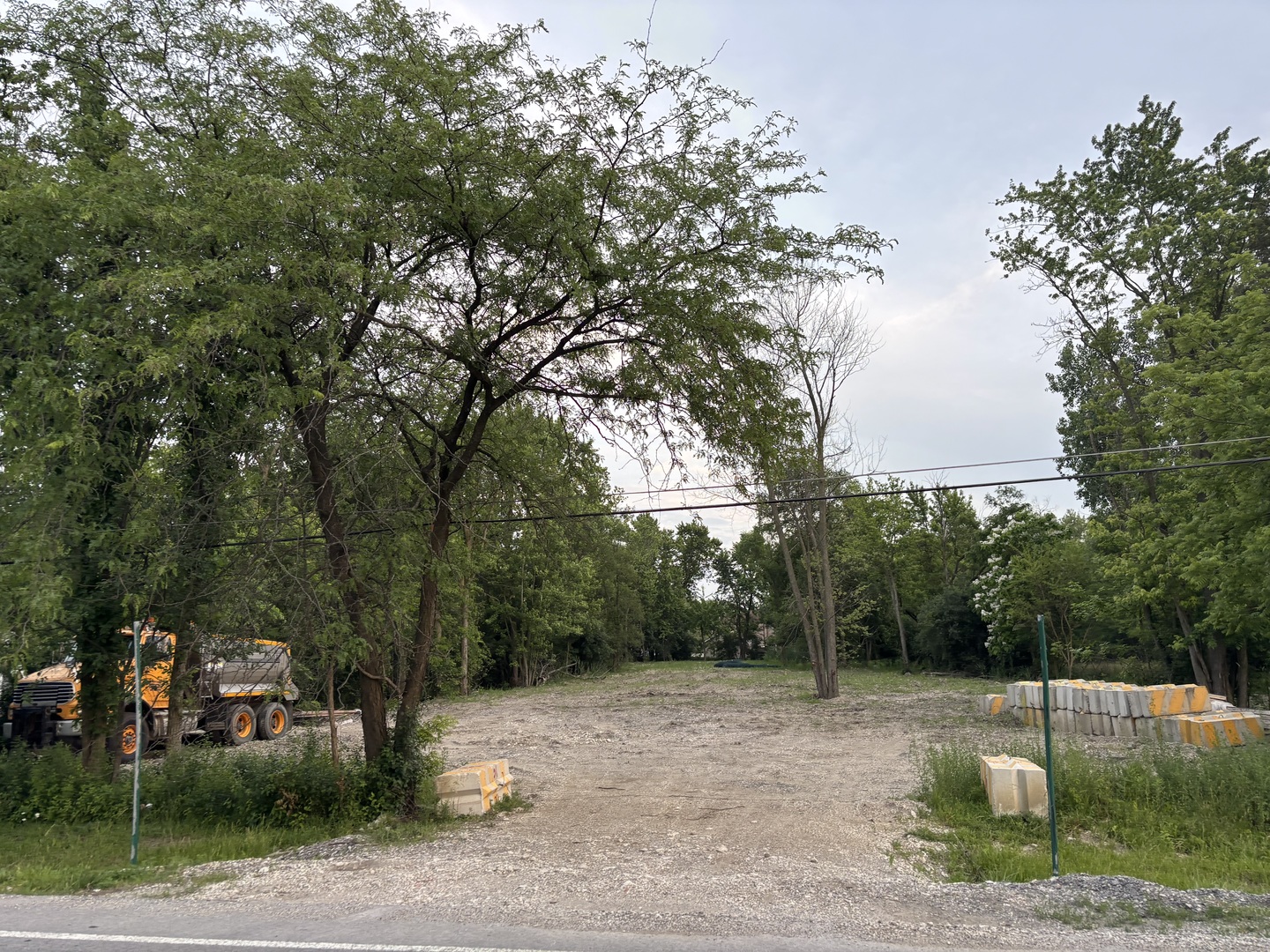 3949 Flossmoor Road, Flossmoor, IL 60422