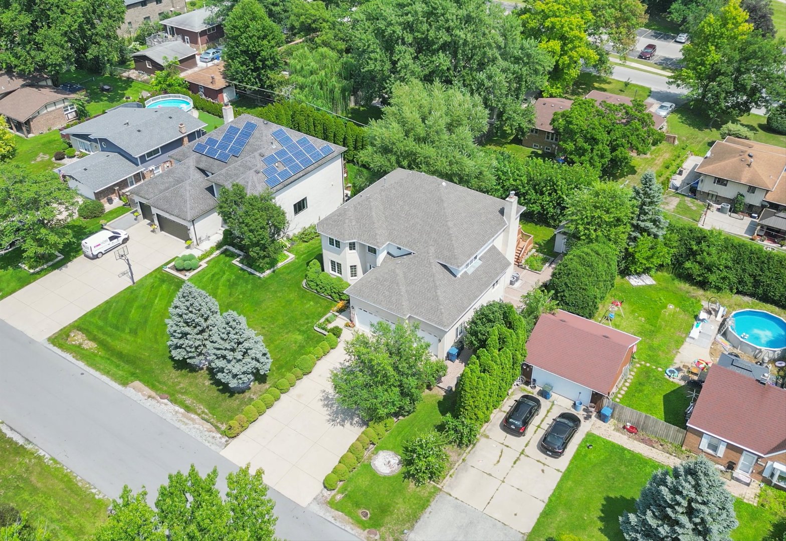 10137 S 86th Court, Palos Hills, IL 60465