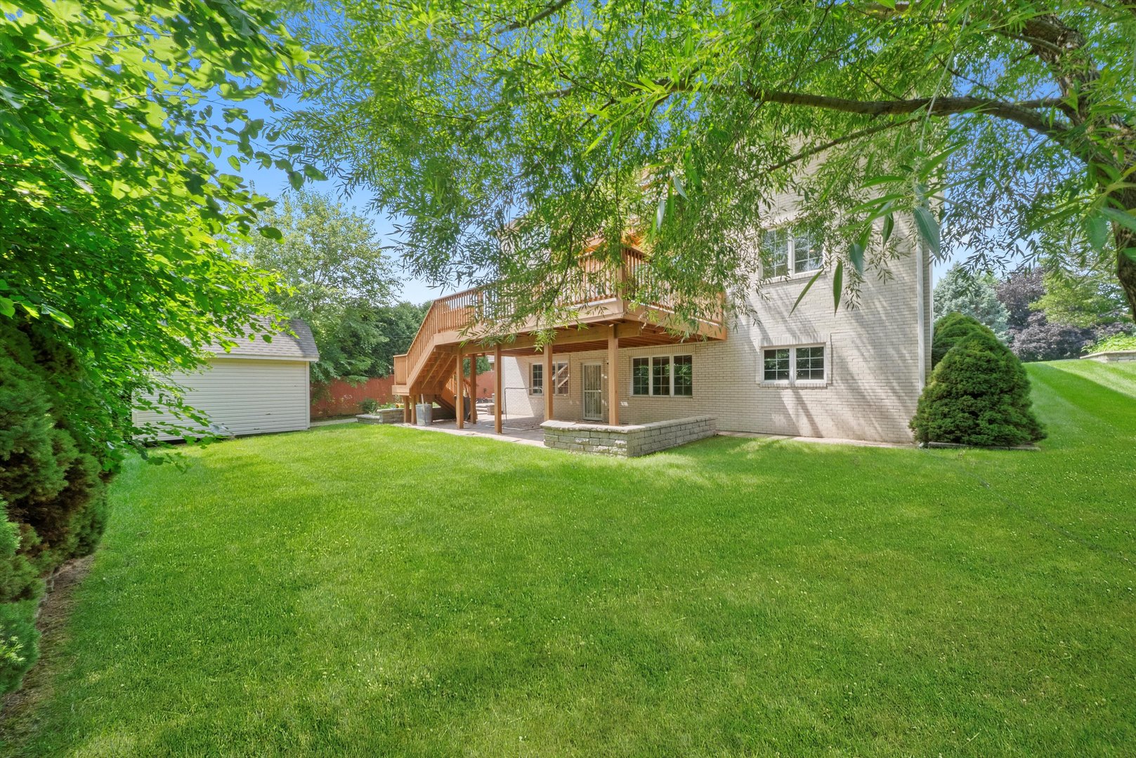 10137 S 86th Court, Palos Hills, IL 60465
