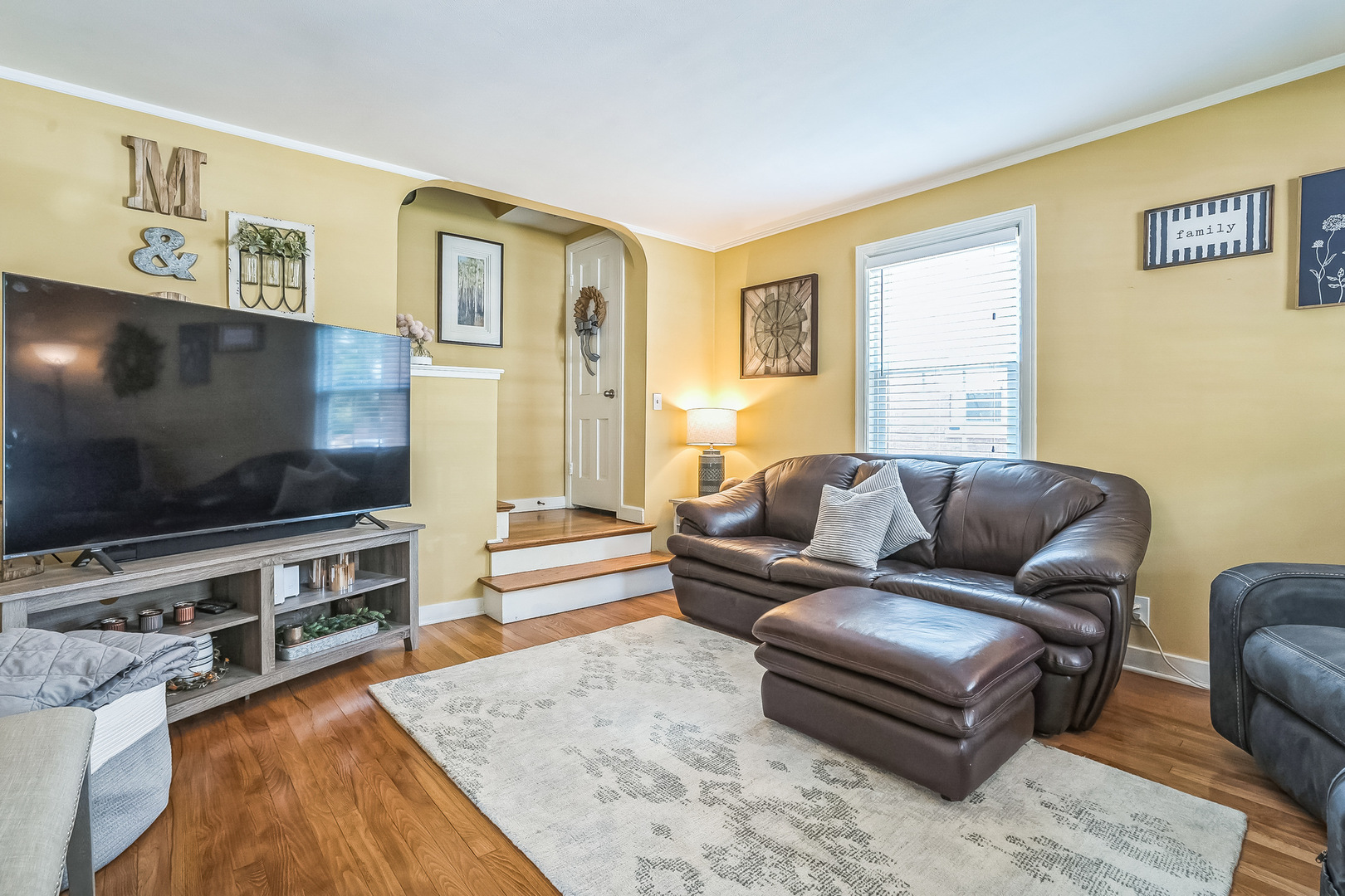 7805 W Farragut Avenue, Chicago, IL 60656