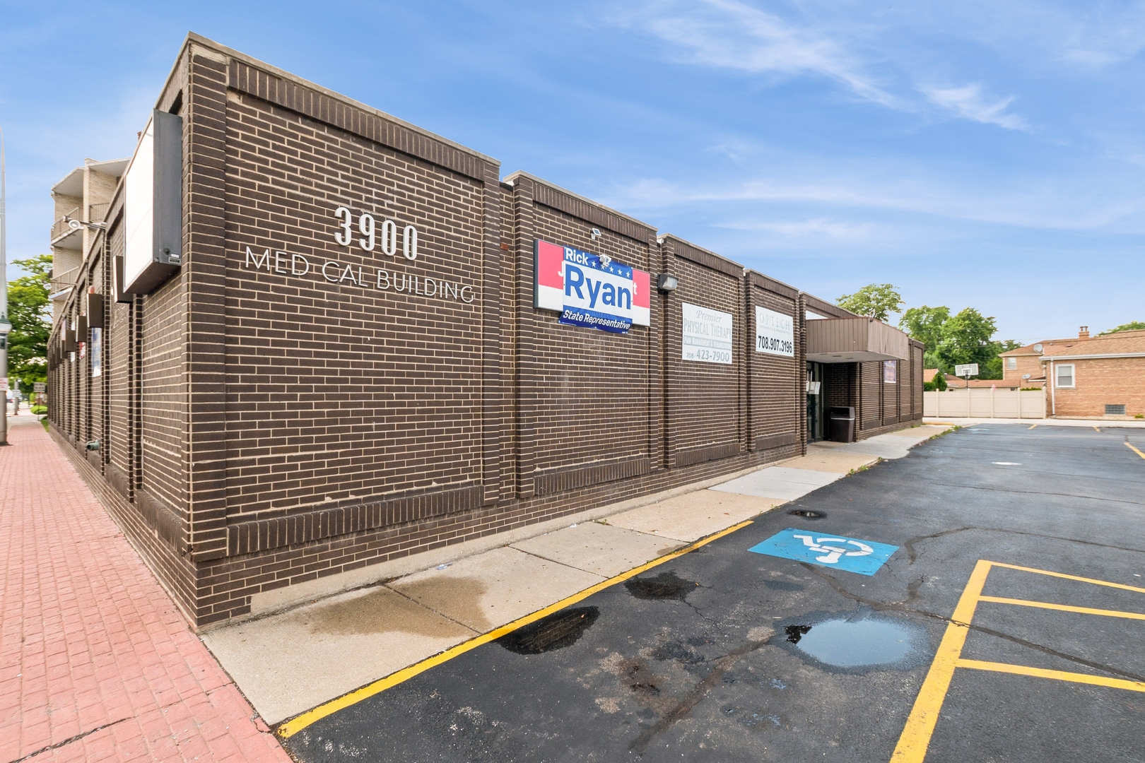 3900 W 95th Street #9, Evergreen Park, IL 60805