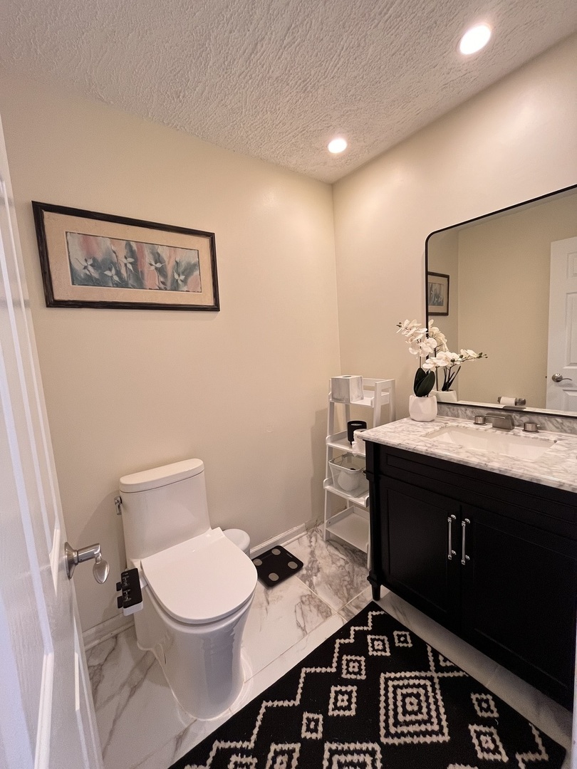 10 Chestnut Court, Buffalo Grove, IL 60089