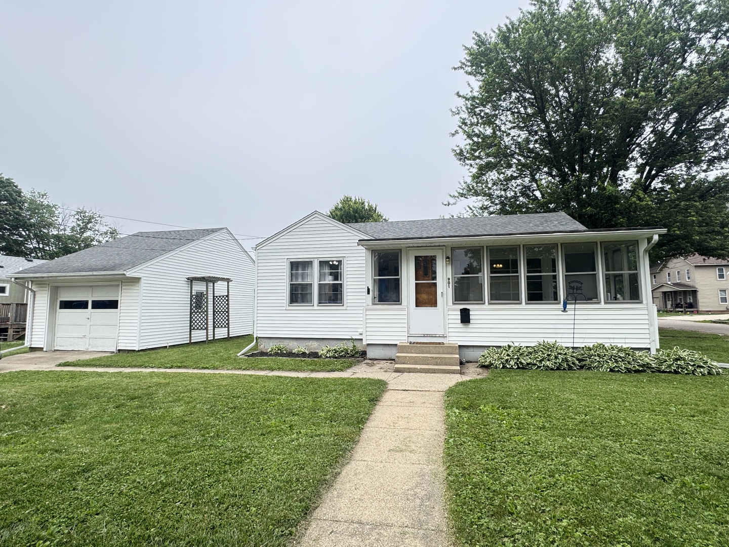 901 N Knox Street, Princeton, IL 61356