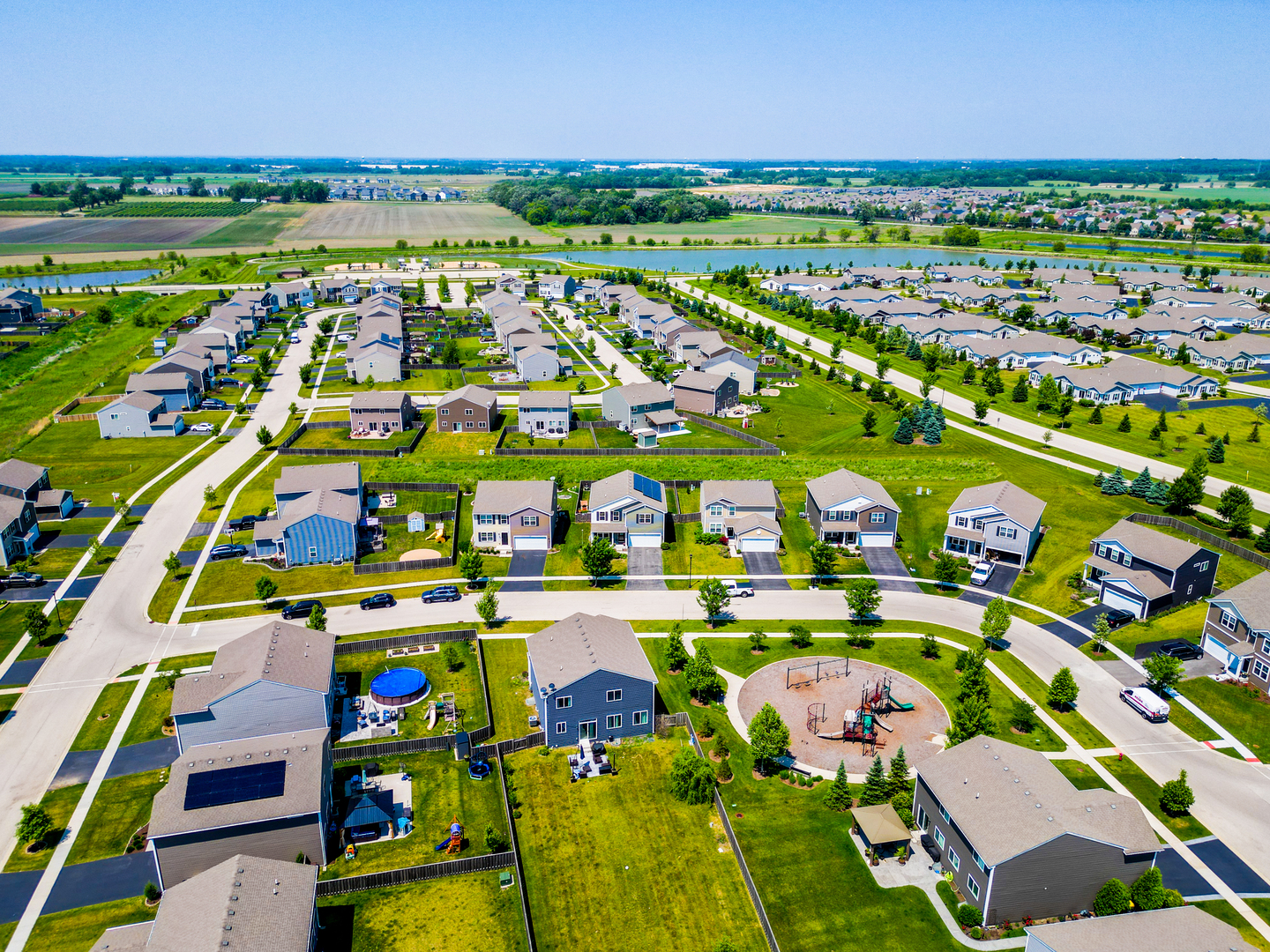 1311 Bayberry Circle, Pingree Grove, IL 60140
