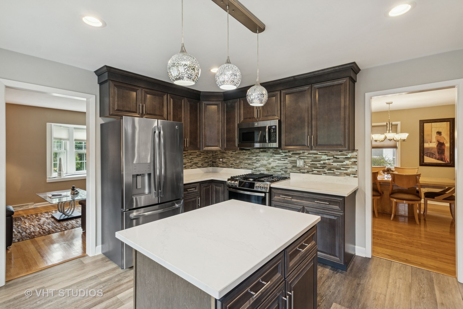 53 N Main Street, Glen Ellyn, IL 60137