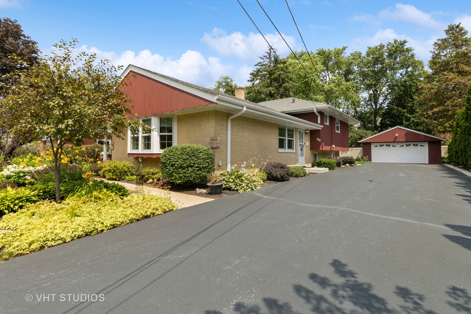 53 N Main Street, Glen Ellyn, IL 60137