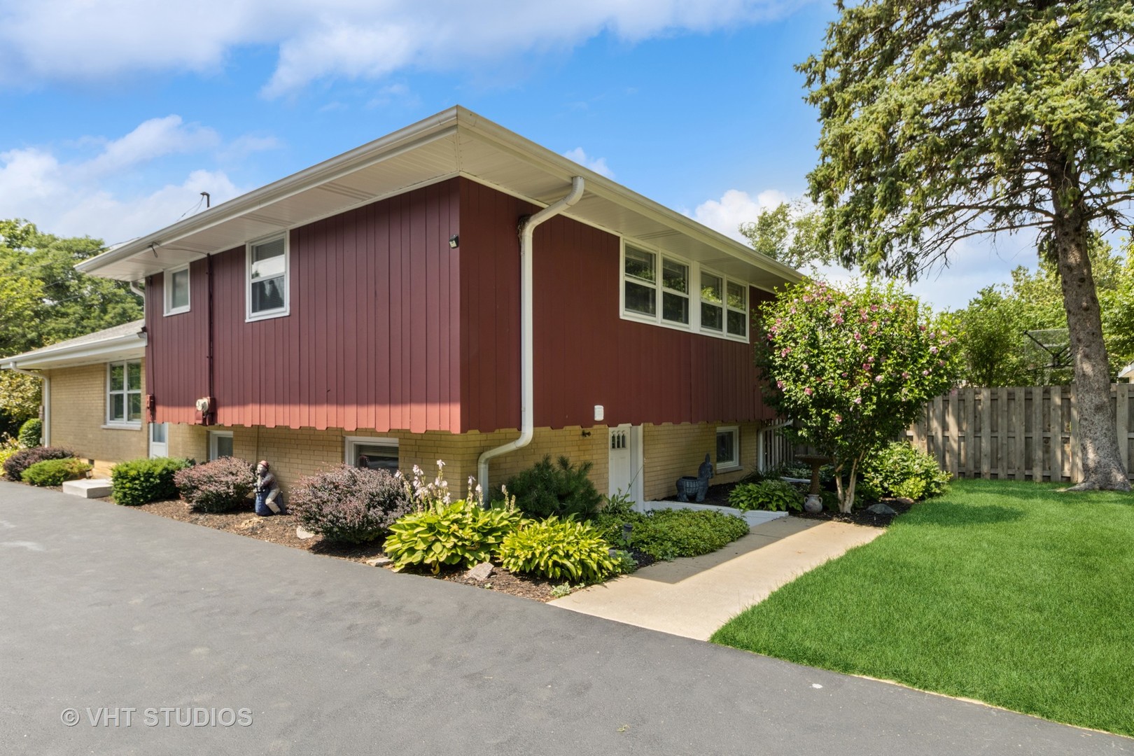 53 N Main Street, Glen Ellyn, IL 60137