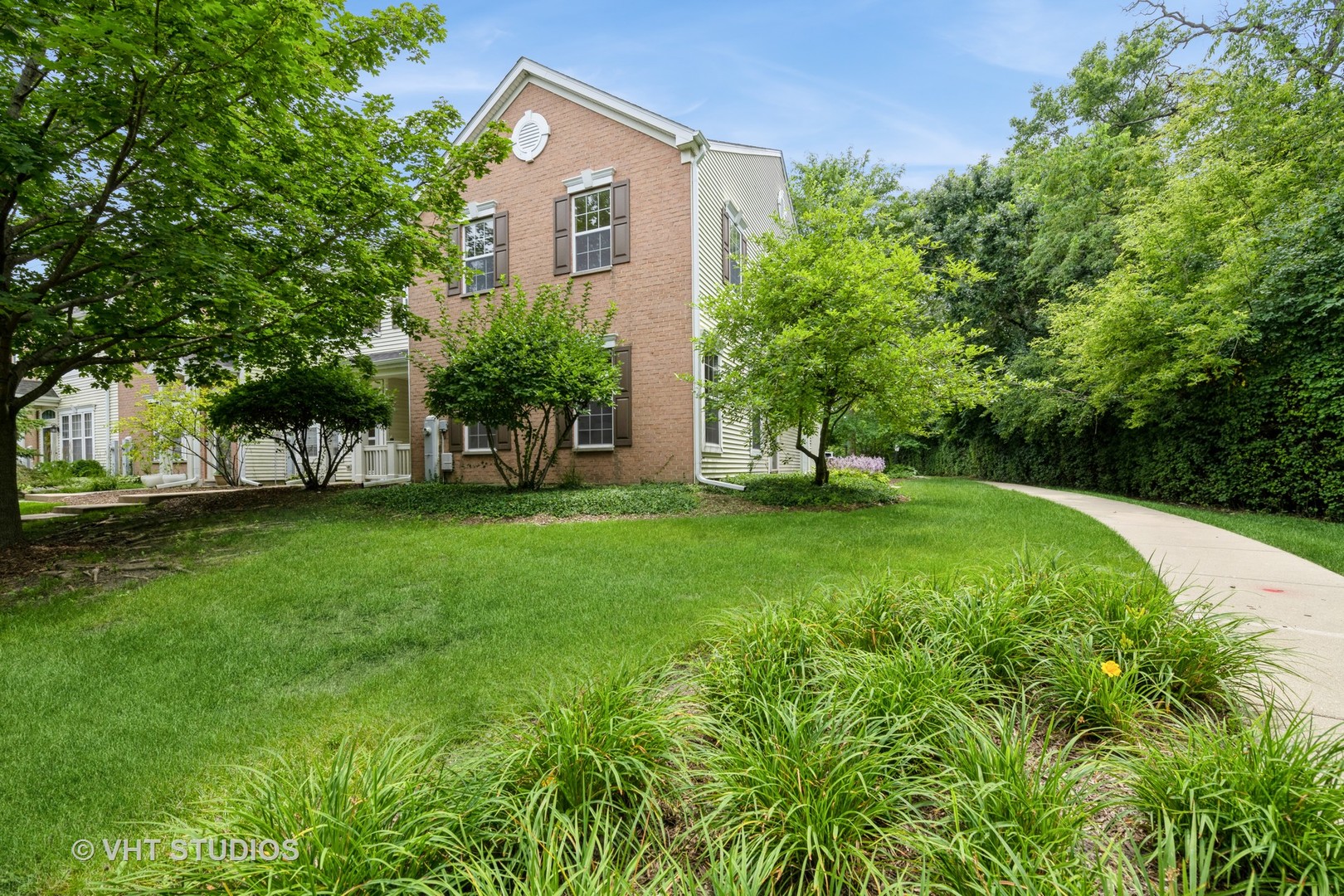 378 S LITCHFIELD Drive, Round Lake, IL 60073