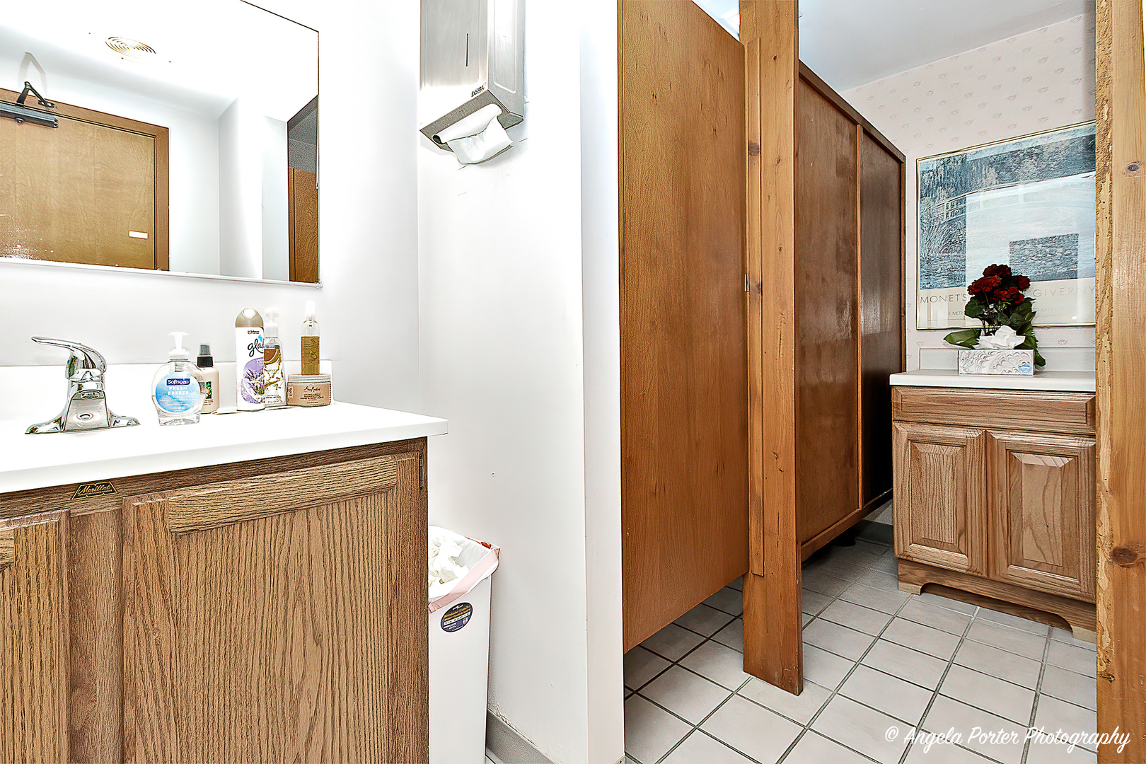 222 N County Street, Waukegan, IL 60085