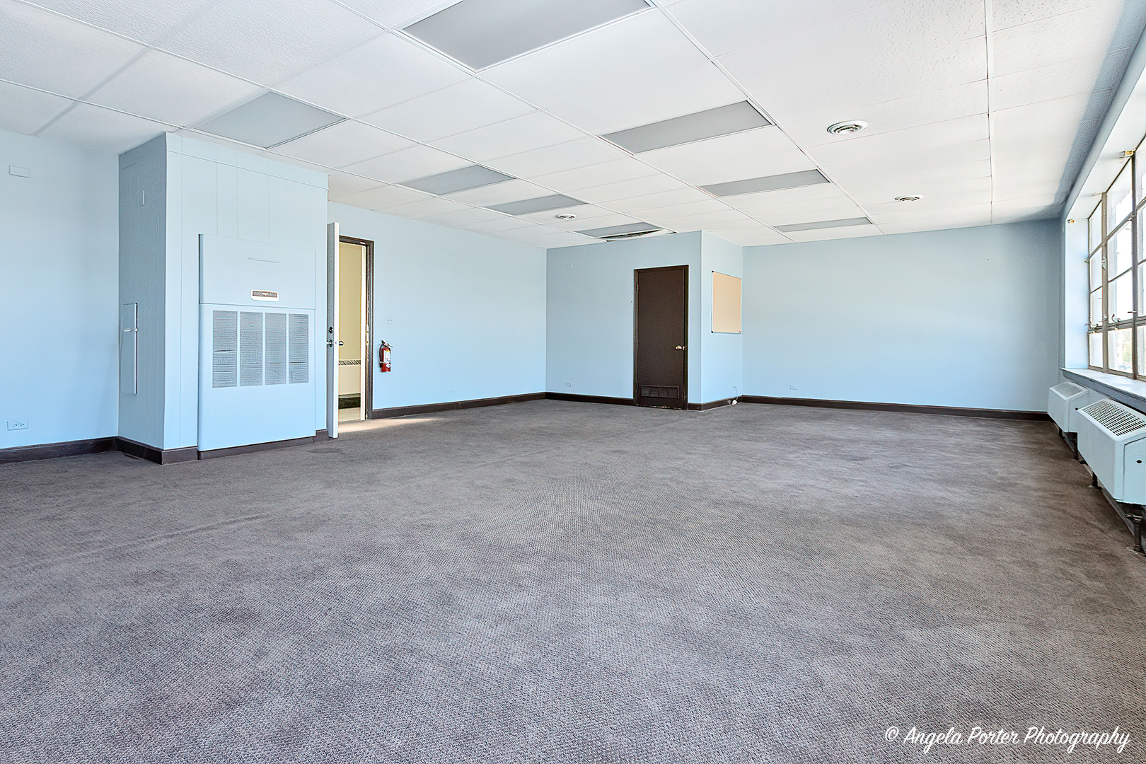 228 N GENESEE Street, Waukegan, IL 60085
