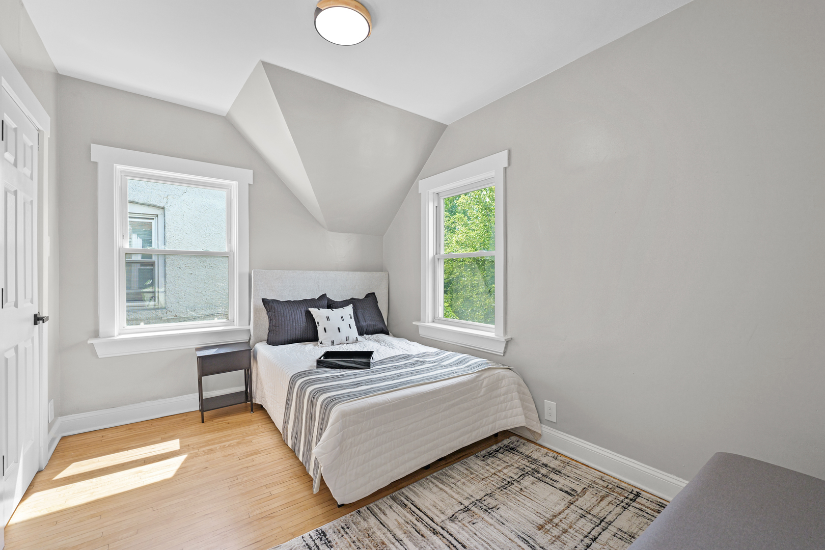8730 S Wabash Avenue, Chicago, IL 60619