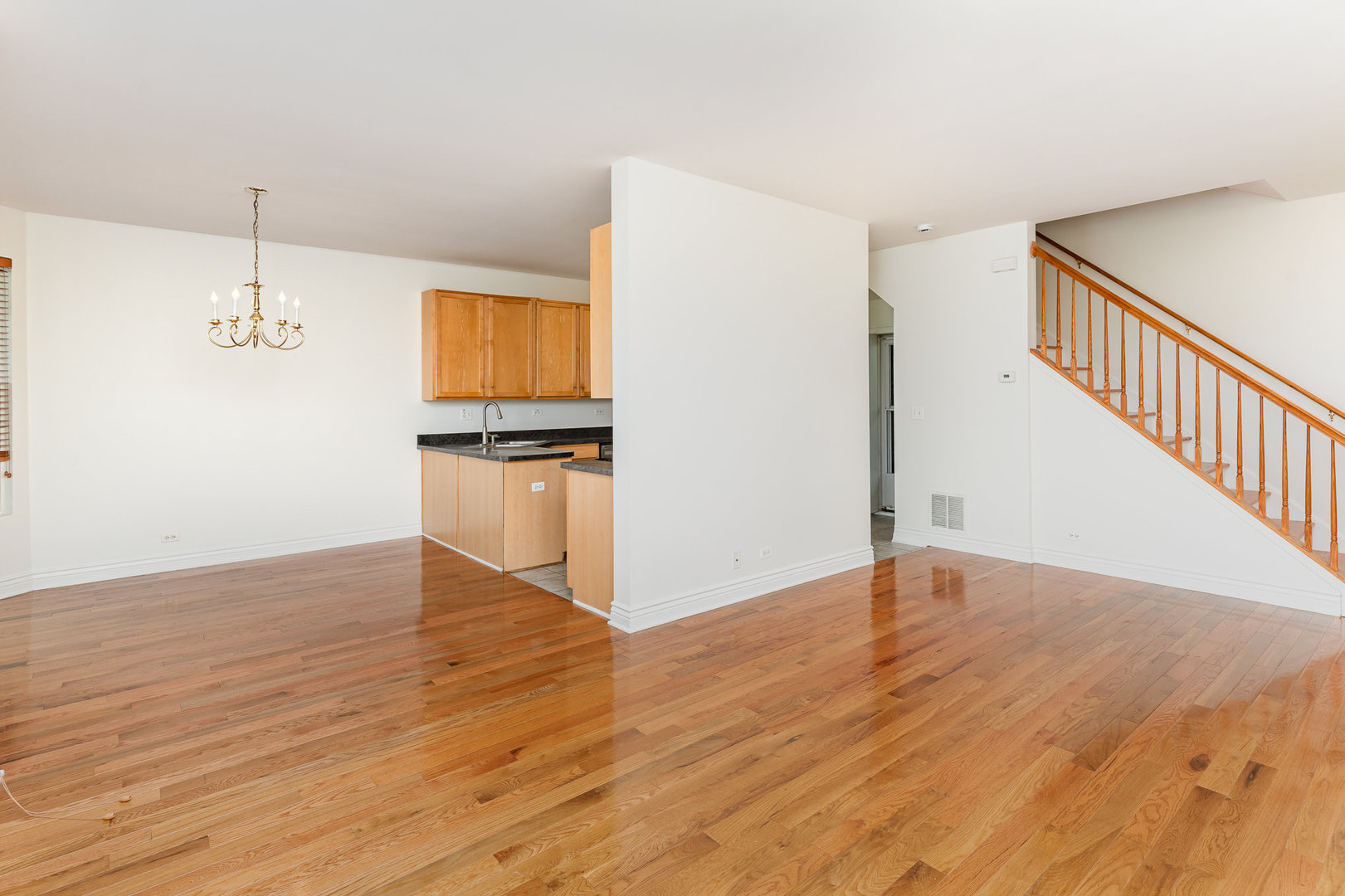 593 Springbrook Trail, Oswego, IL 60543