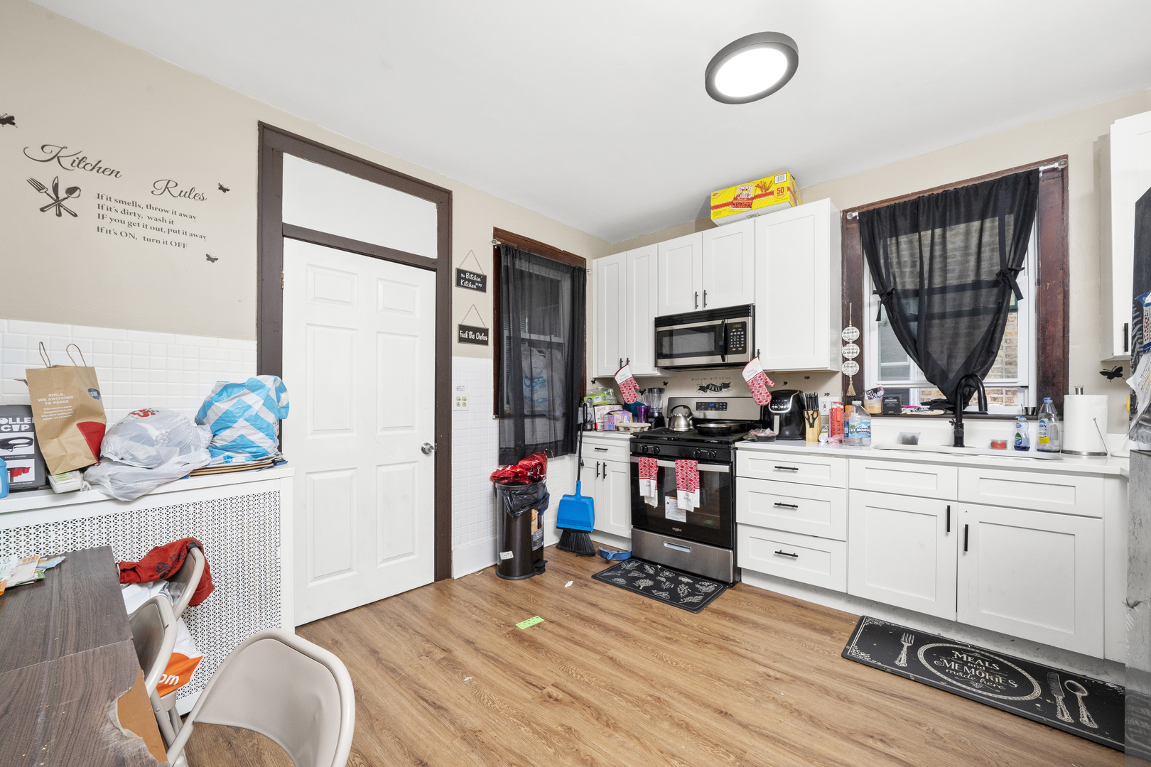 6024 W Addison Street, Chicago, IL 60634