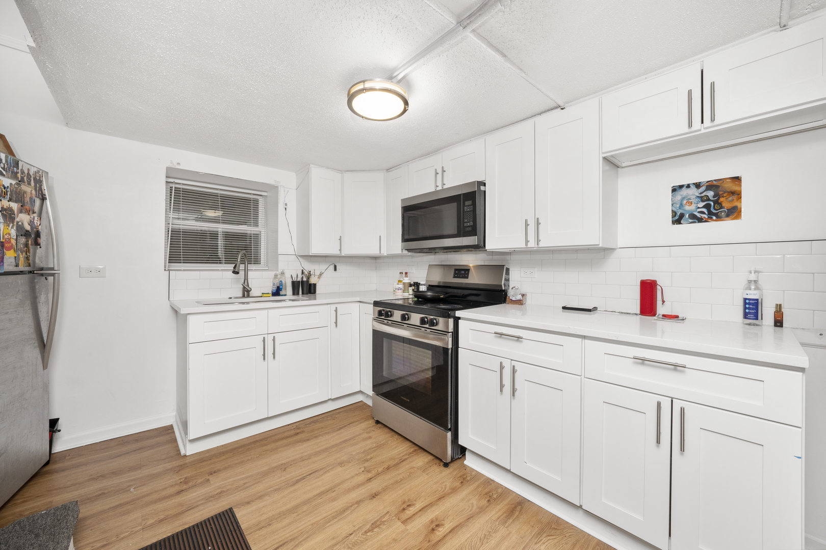 6024 W Addison Street, Chicago, IL 60634