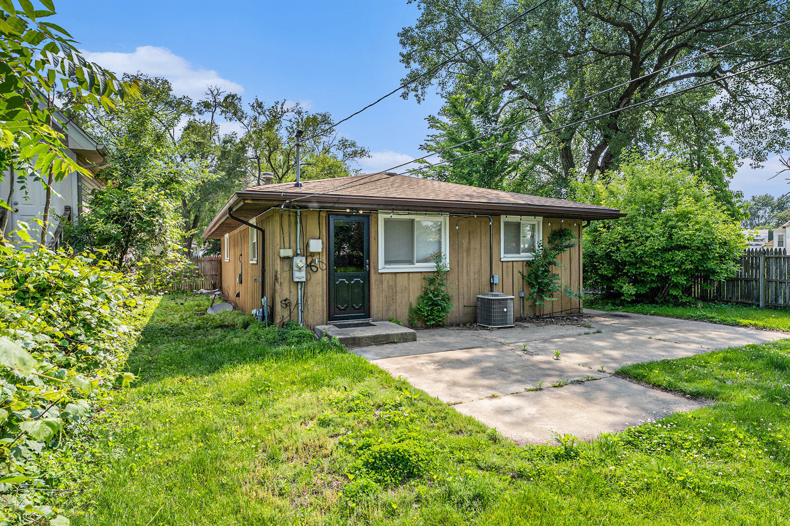 544 Garfield Avenue, Calumet City, IL 60409