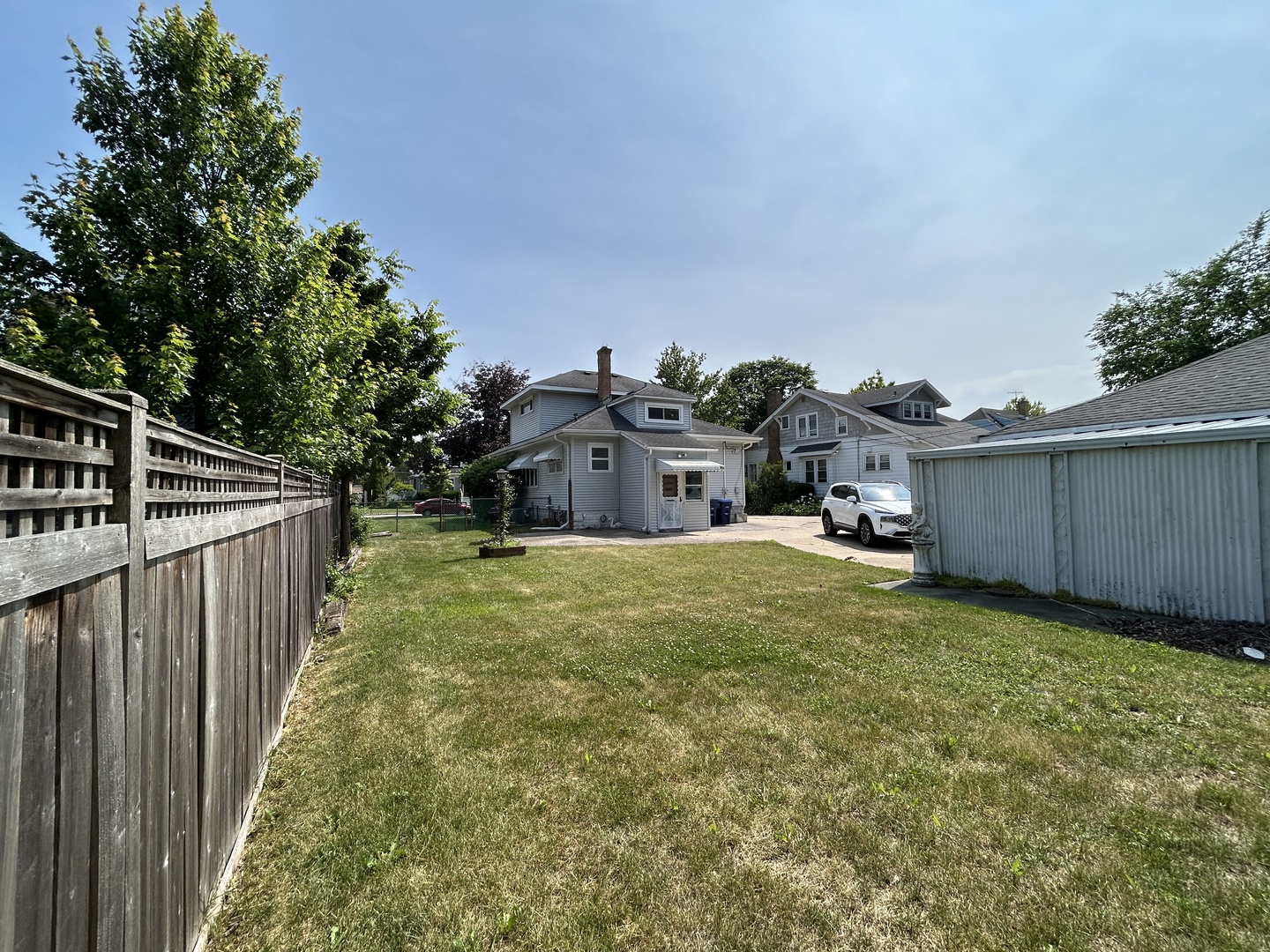 1486 Van Buren Avenue, Des Plaines, IL 60018