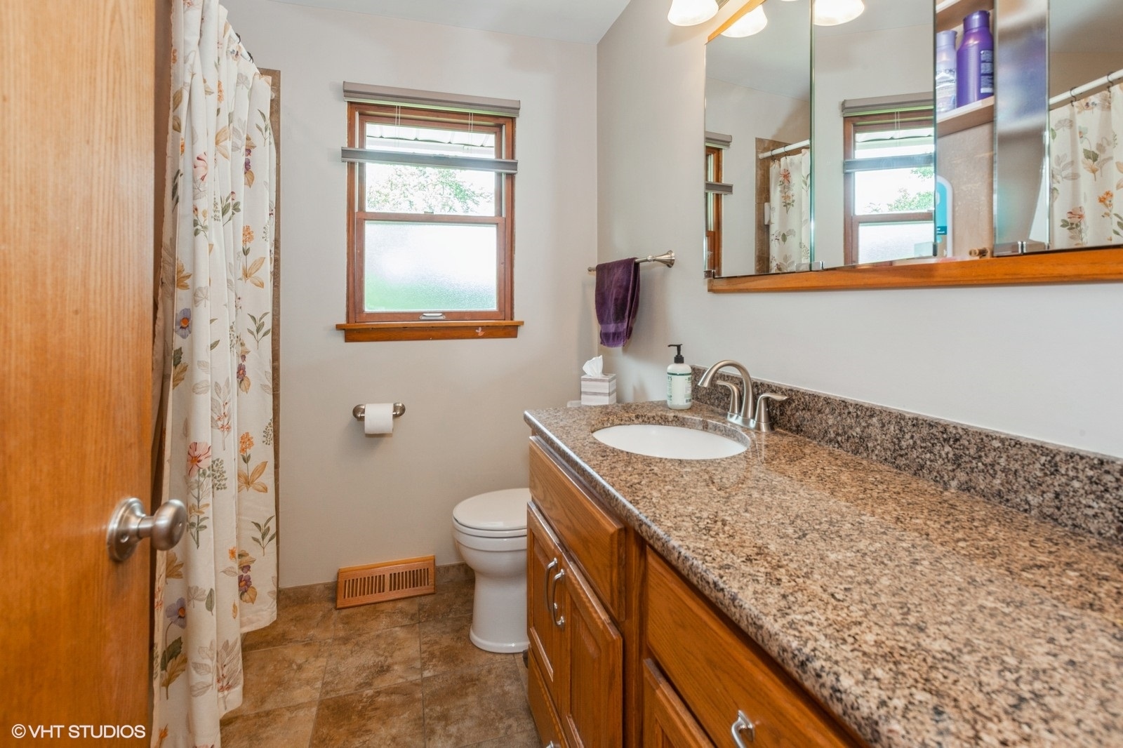 25W251 Highview Drive, Naperville, IL 60563