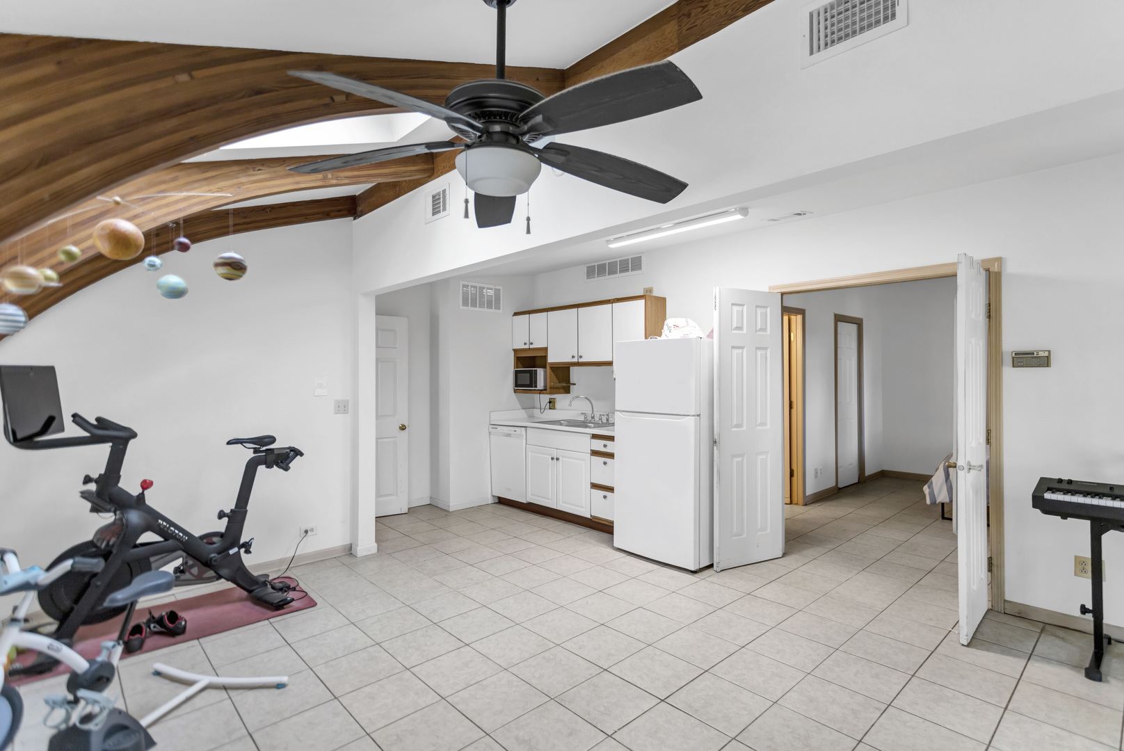 6029 Osage Avenue, Downers Grove, IL 60516