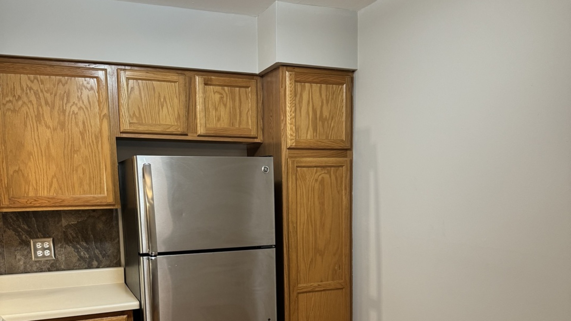 1455 N Winslowe Drive #201, Palatine, IL 60074