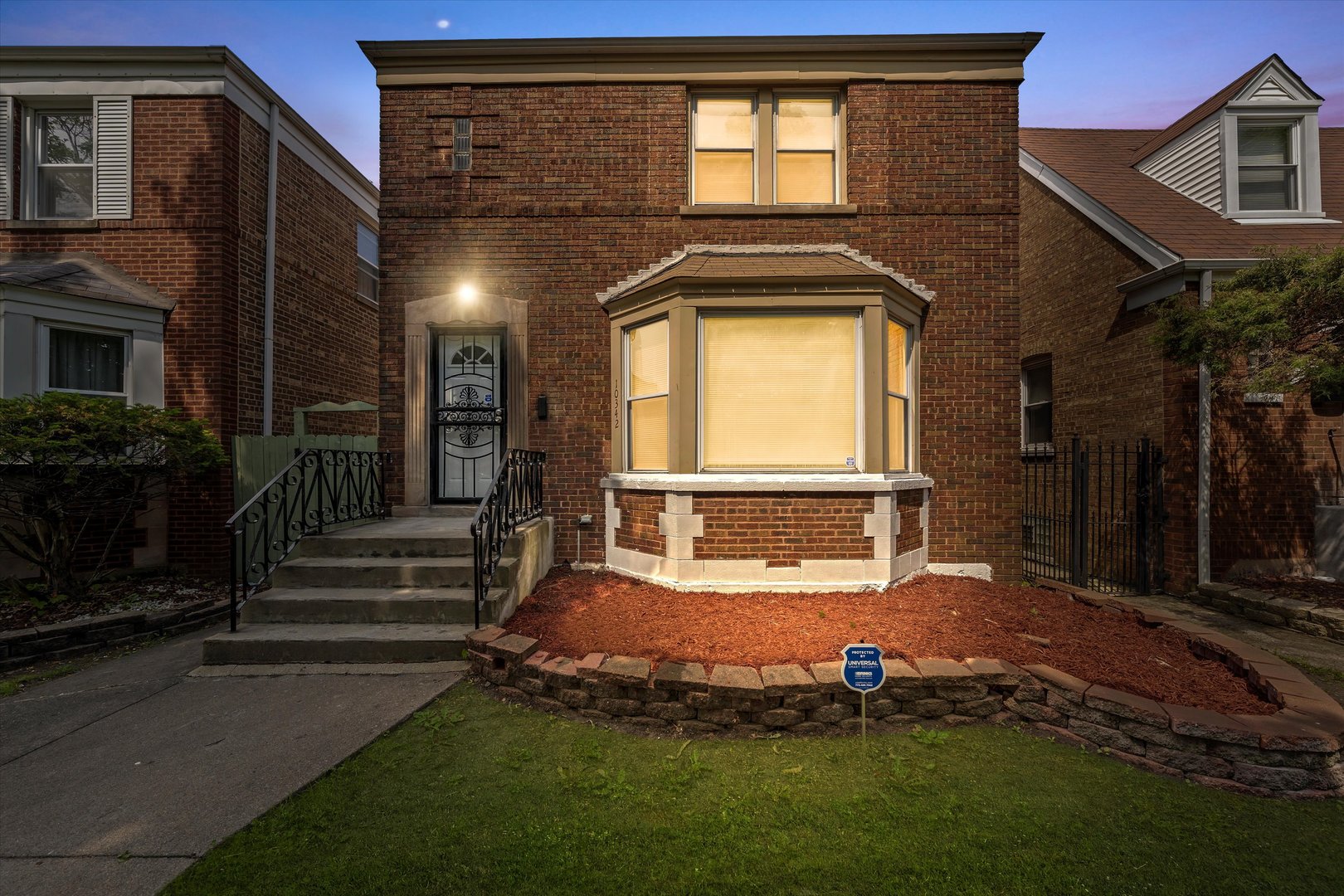 10342 S Eberhart Avenue, Chicago, IL 60628