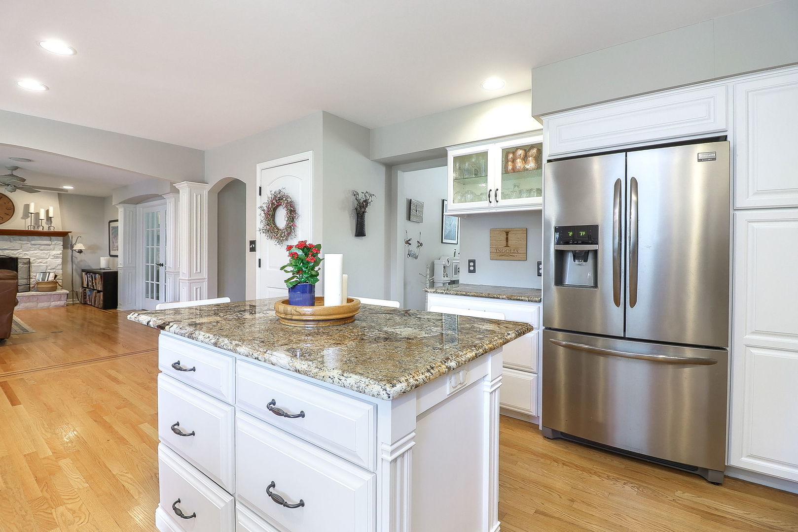1549 Preston Road, Naperville, IL 60563